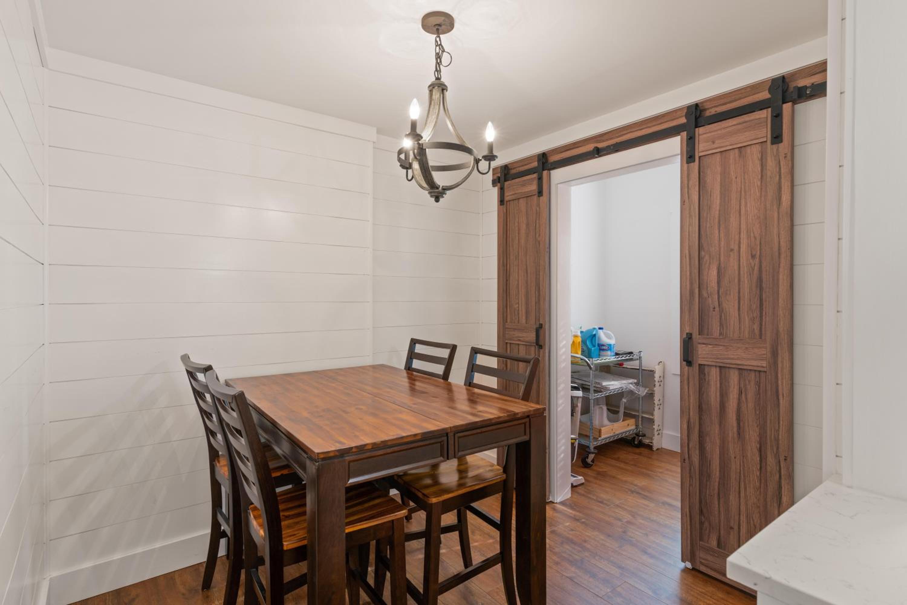 Sea Side Cottage - 4217 Second Street
