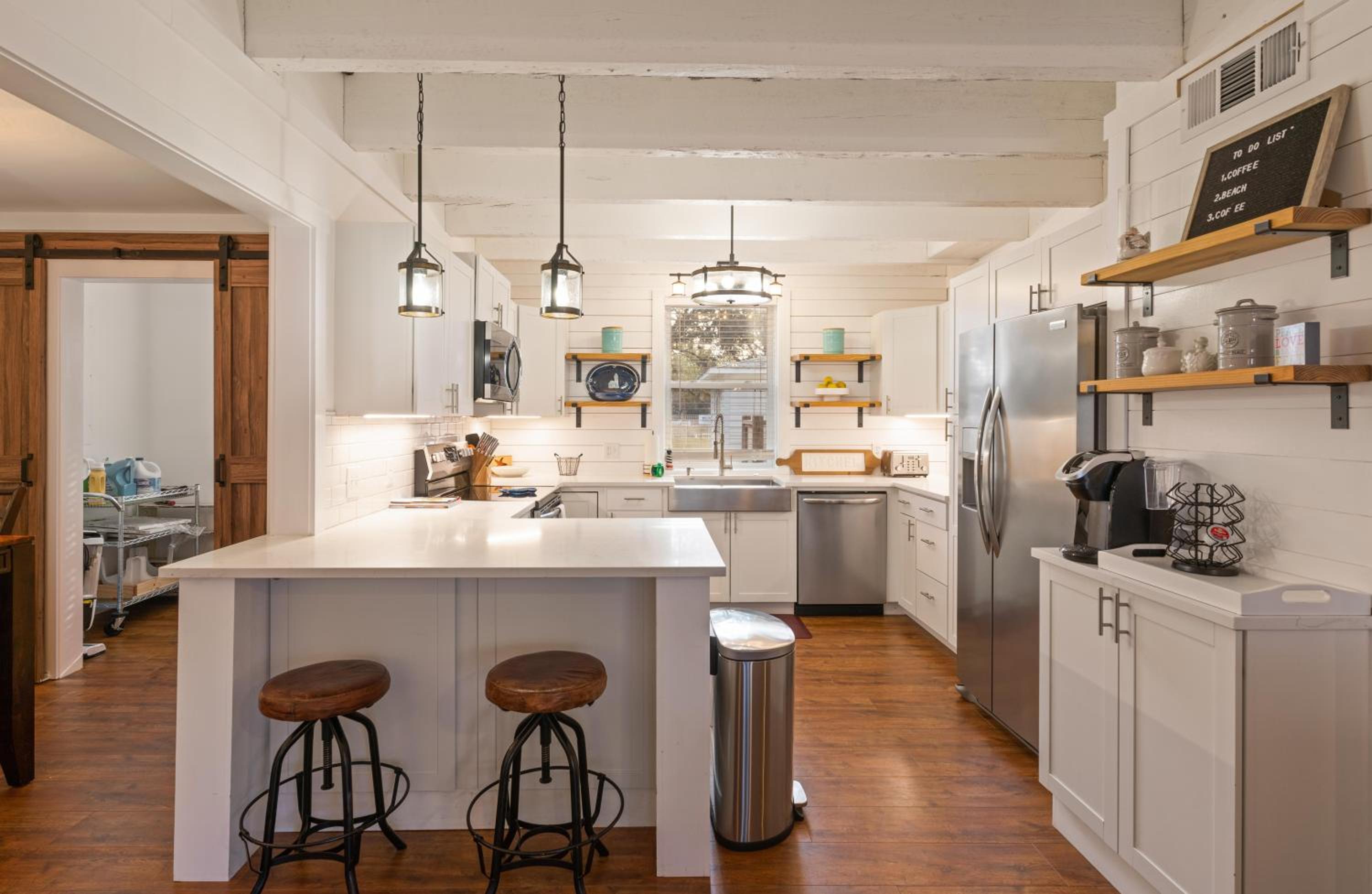 Sea Side Cottage - 4217 Second Street