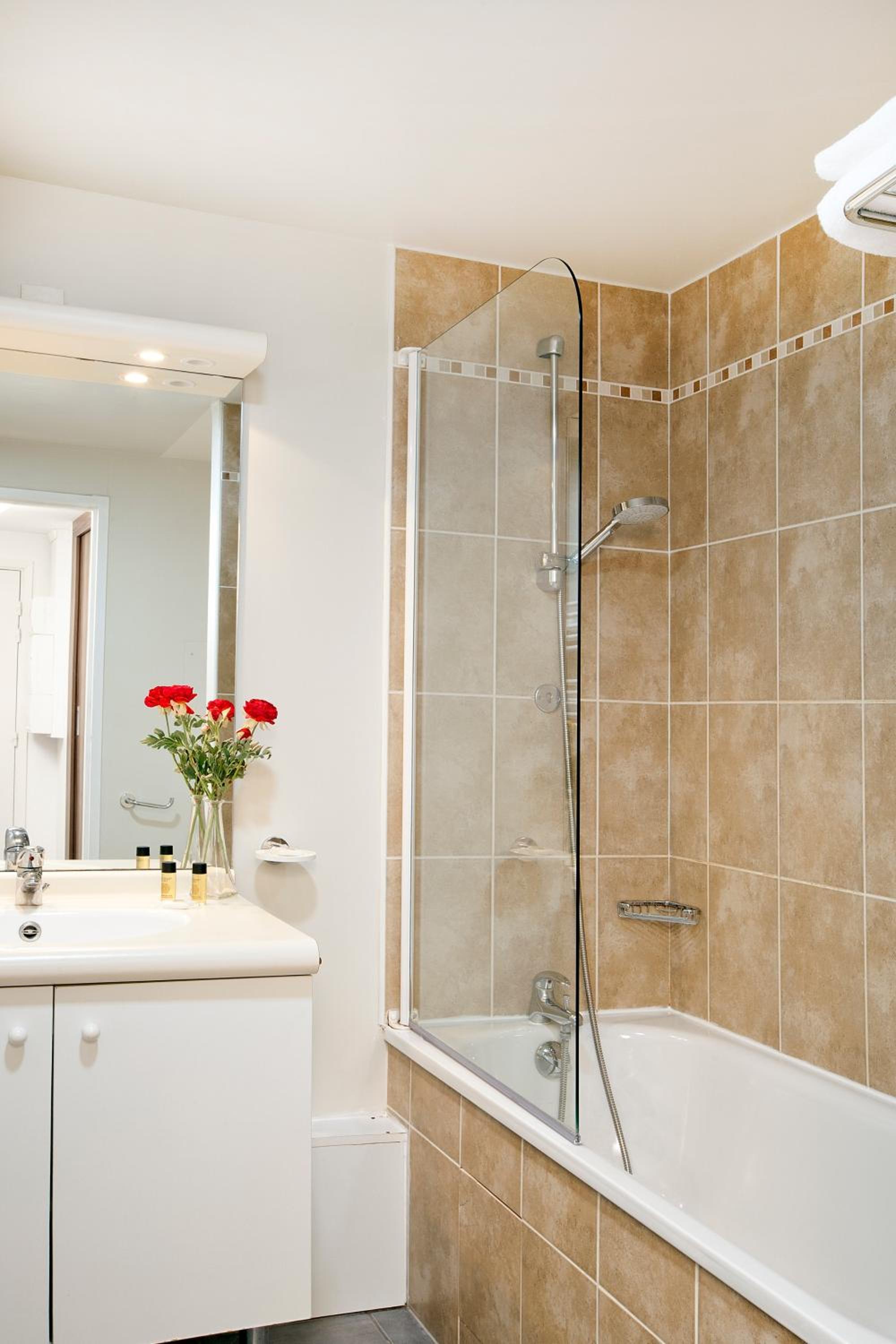 Residhome Bures La Guyonnerie - Property Image 10