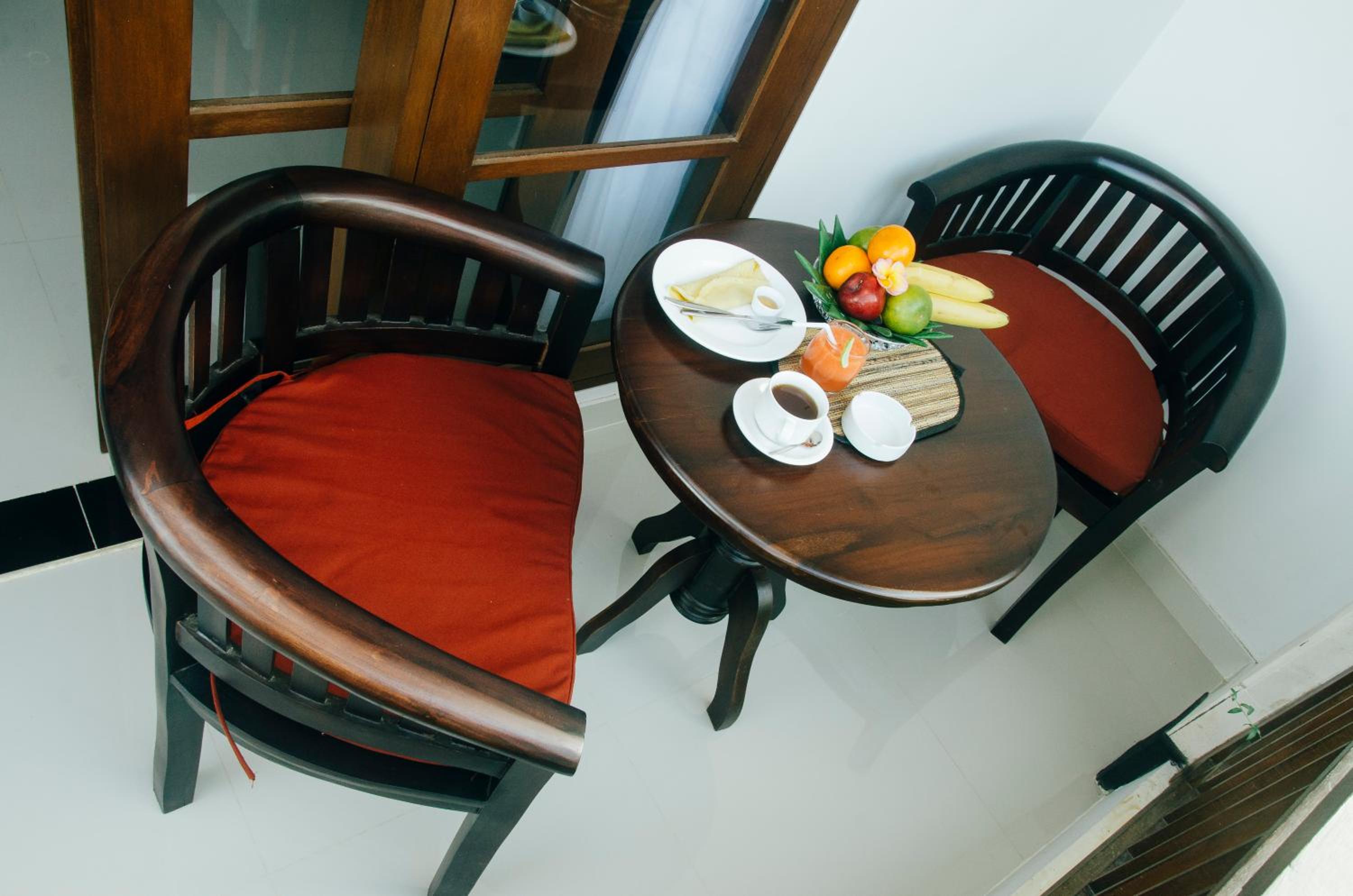 Gatra Ubud Inn