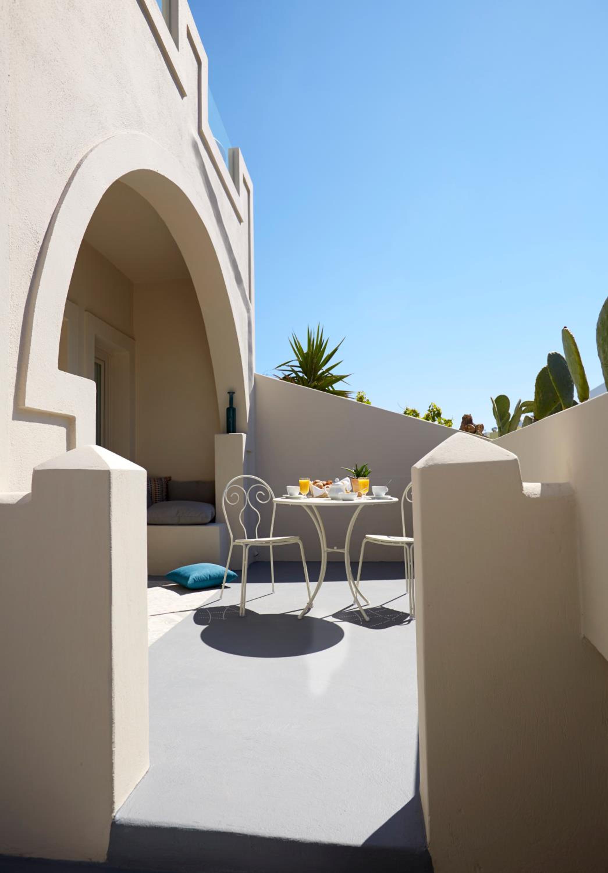 Oia Vacations - Fileria Suites - Property Image 7