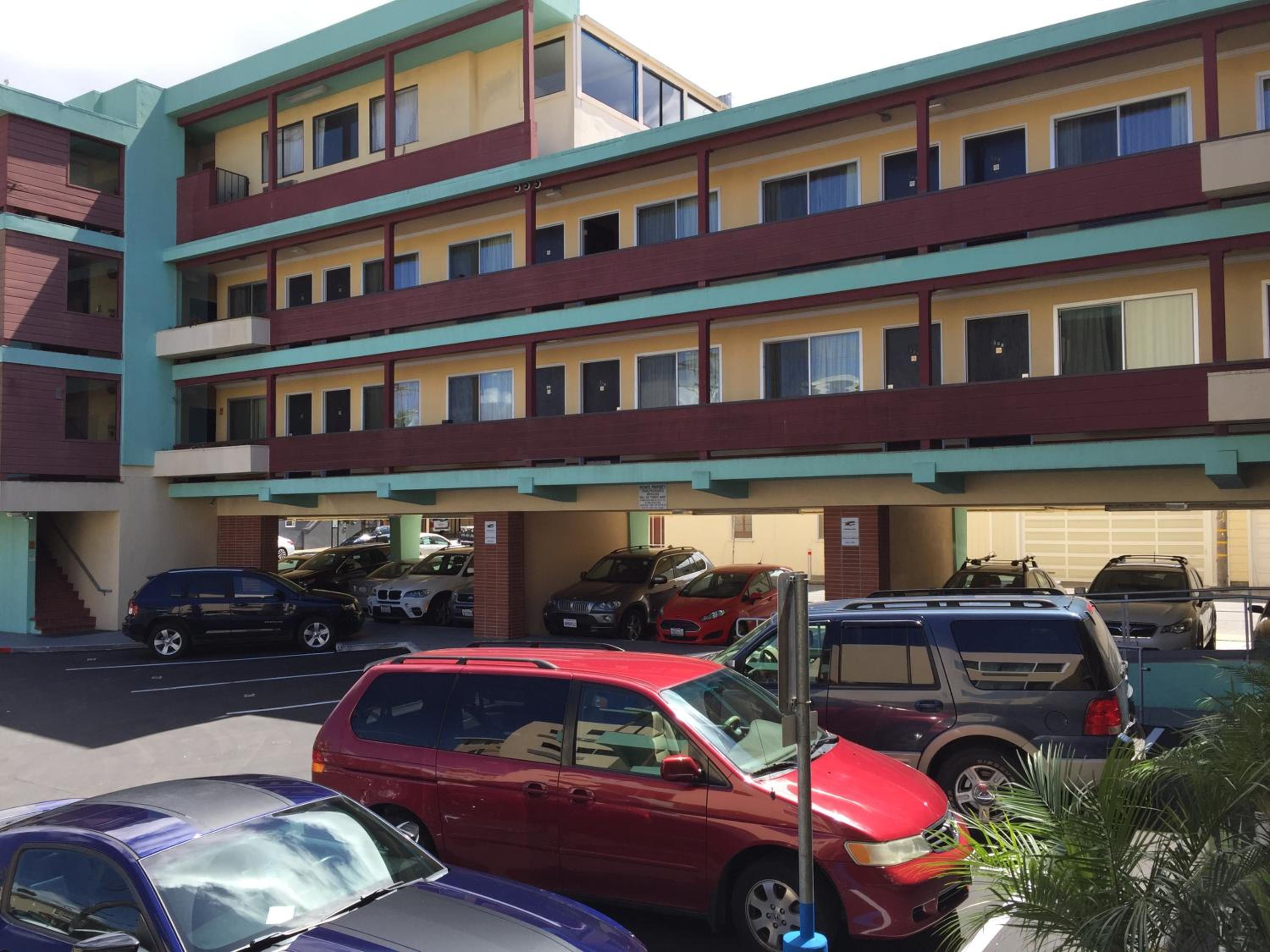 Motel Capri 38