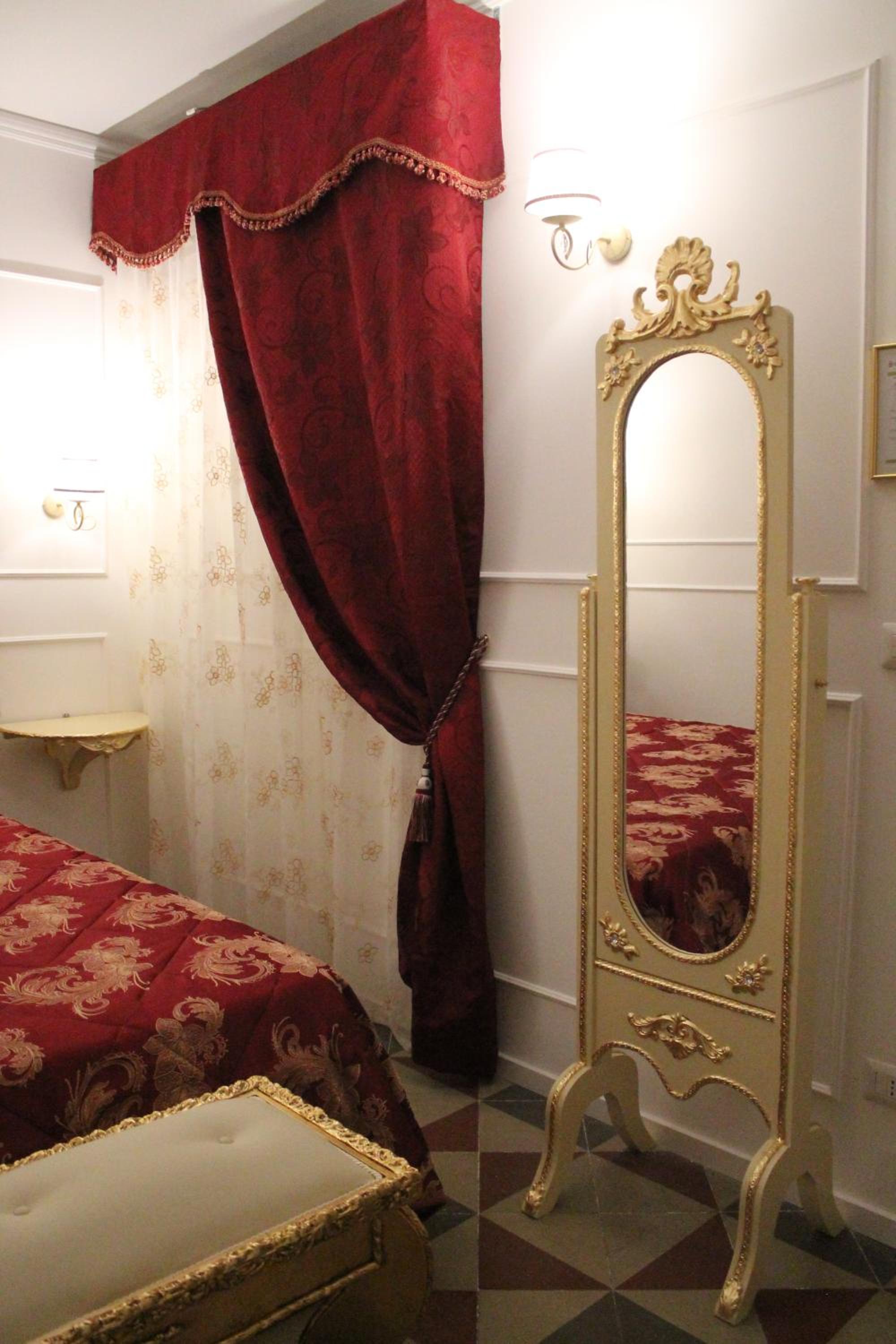 DONNA LUCREZIA b&b Boutique Hotel Style - RELAX & BUSINESS STAY