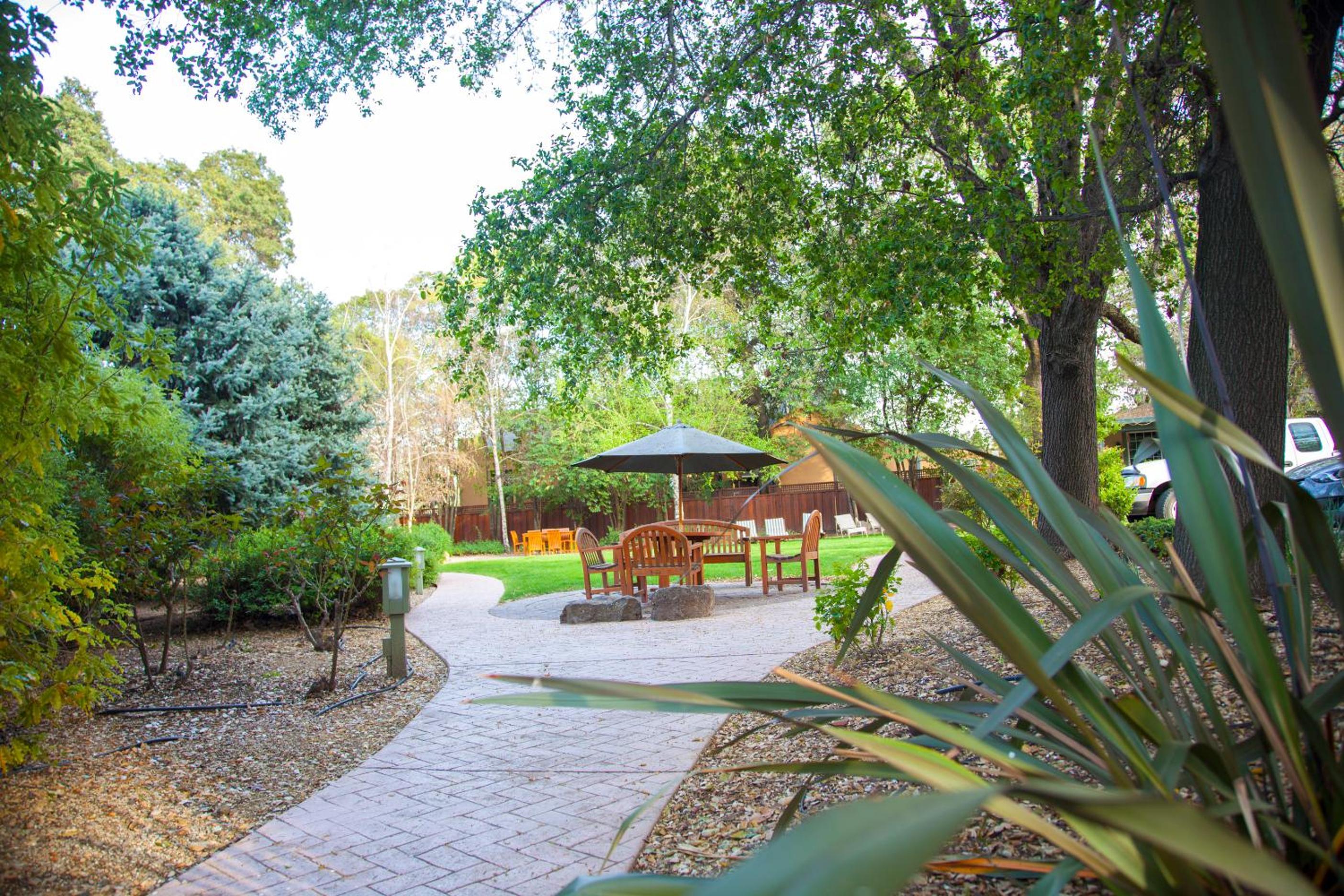 Napa Valley / Sonoma Vacations - El Bonita Motel - Property Image 4