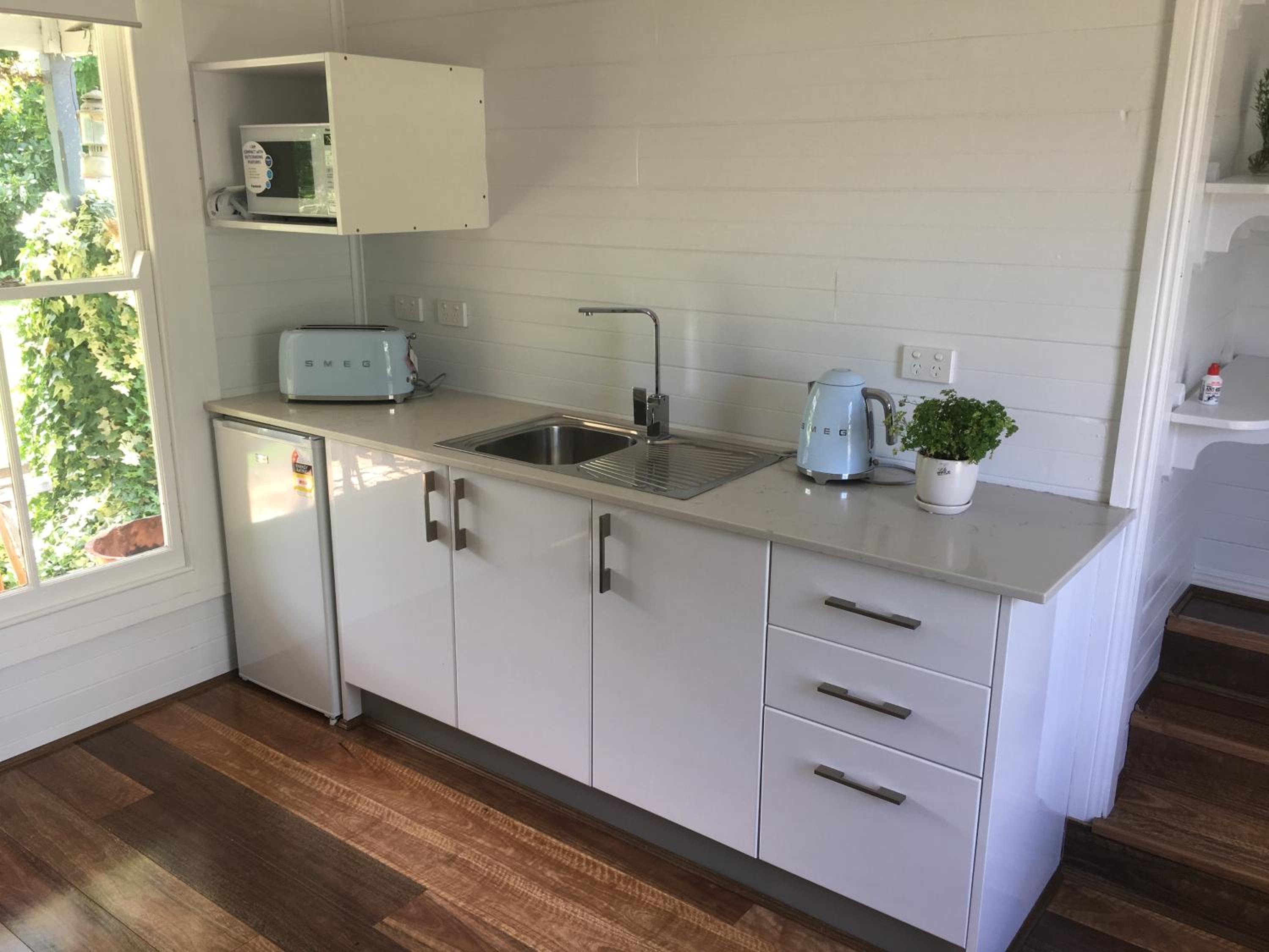 Drayshed cottage