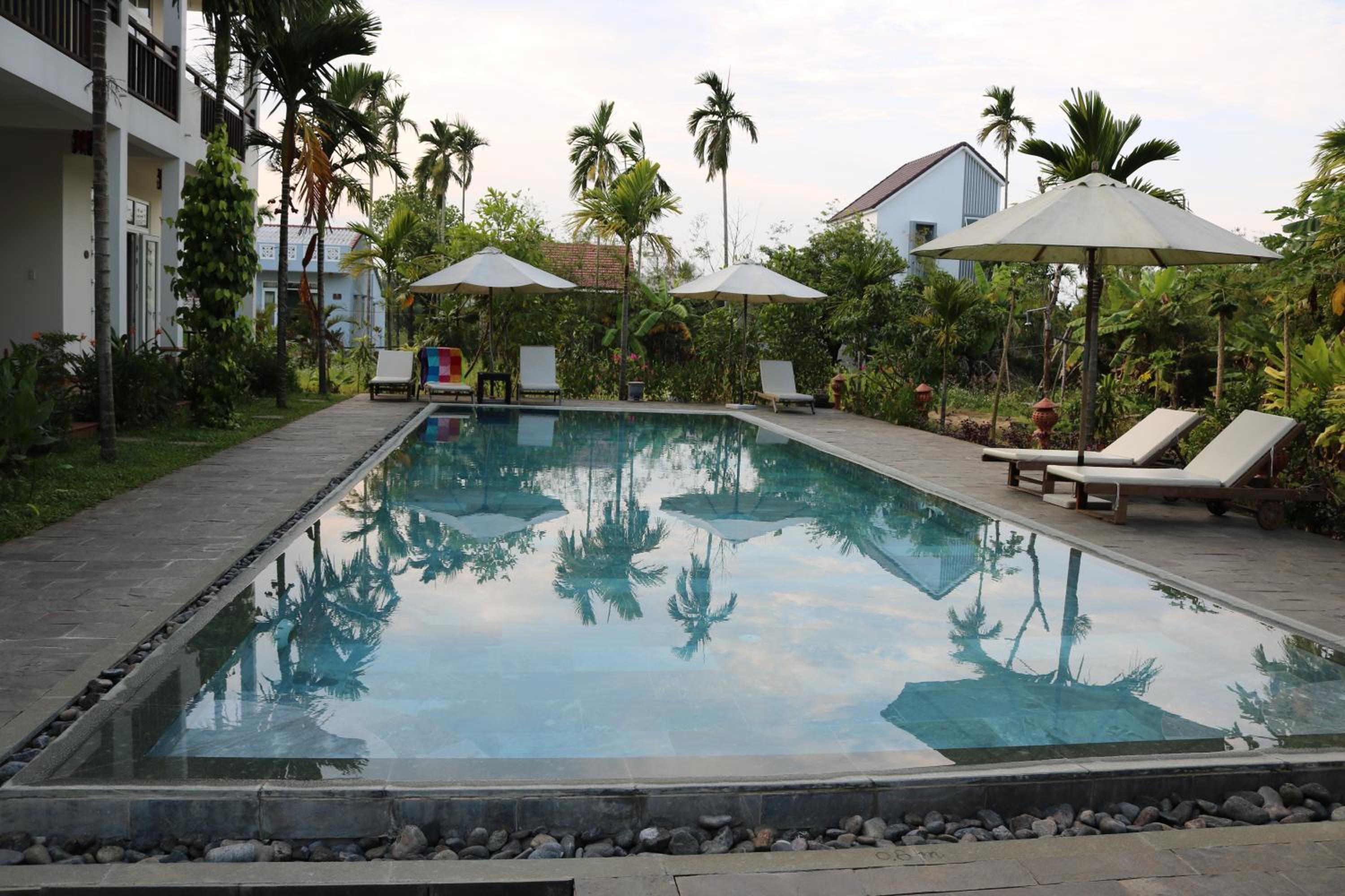 Green Areca villa