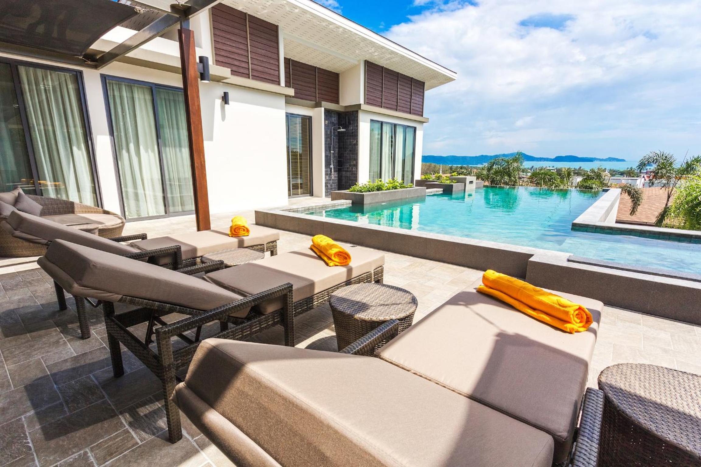 CASABAY Luxury Pool Villas by STAY