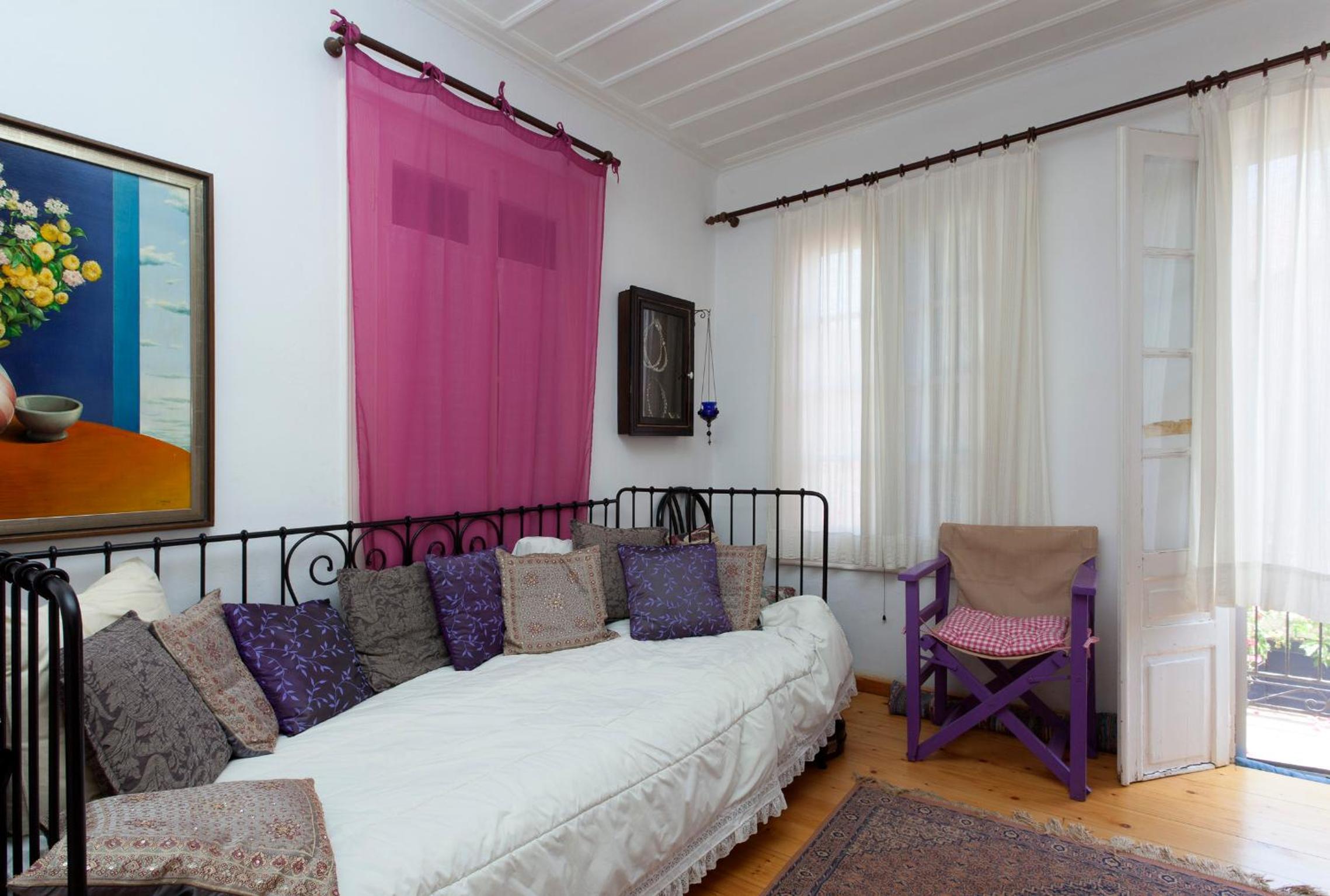 To Spitaki Apartments