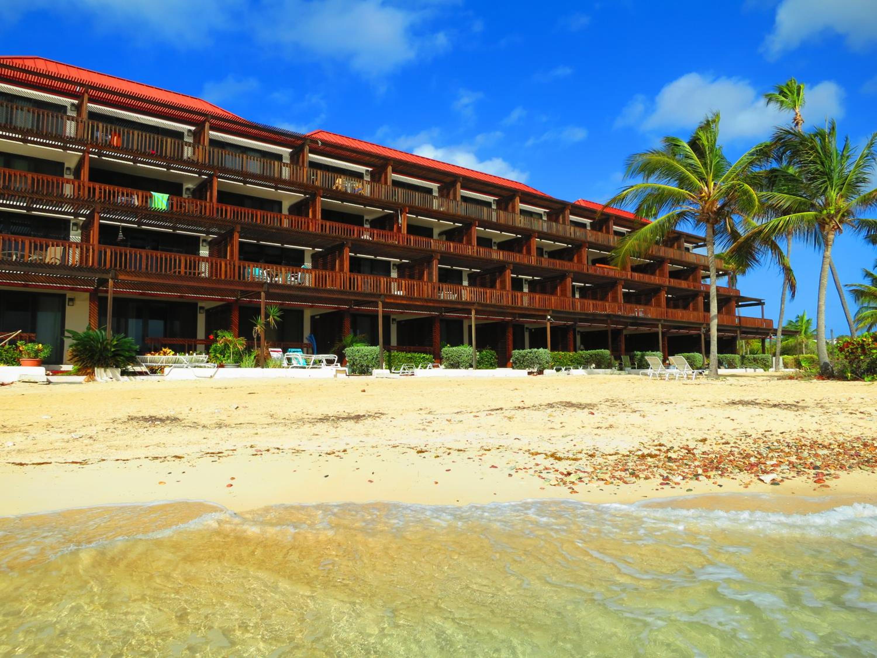 Luxury Beachfront Duplex Villa on Sapphire Beach IV