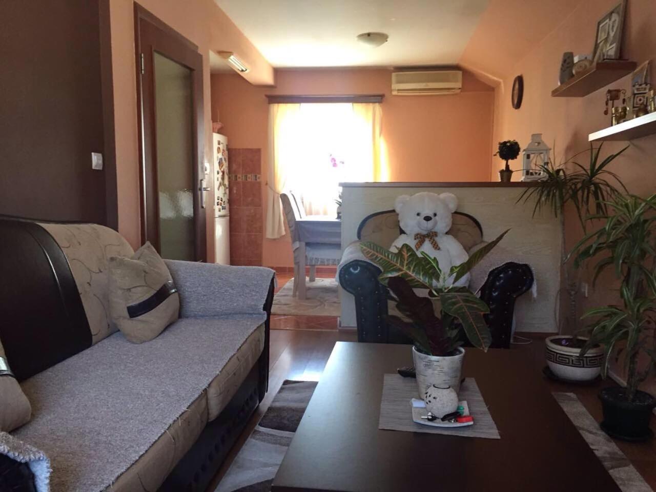 Photo 46