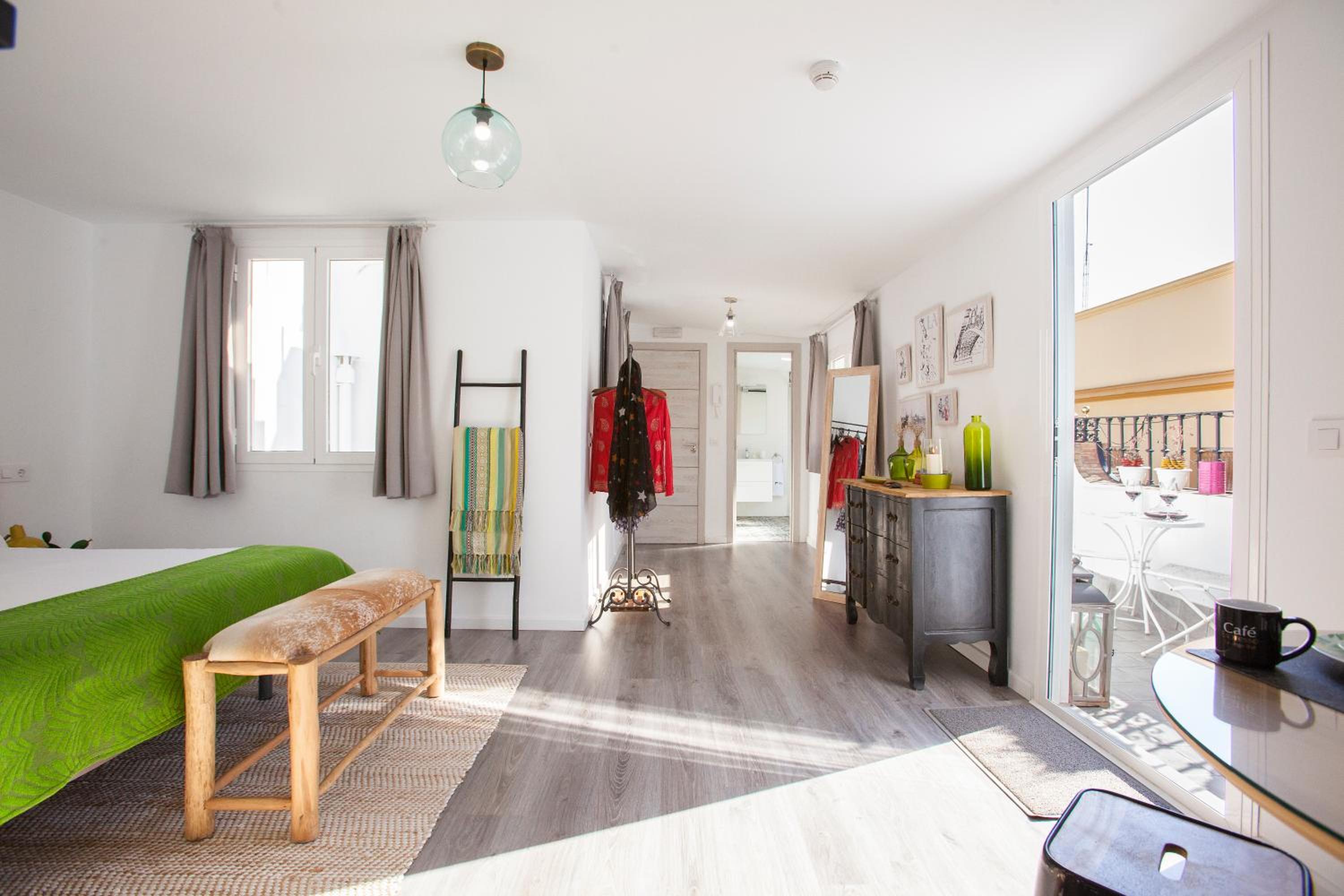 Suites del Arenal Olehousing