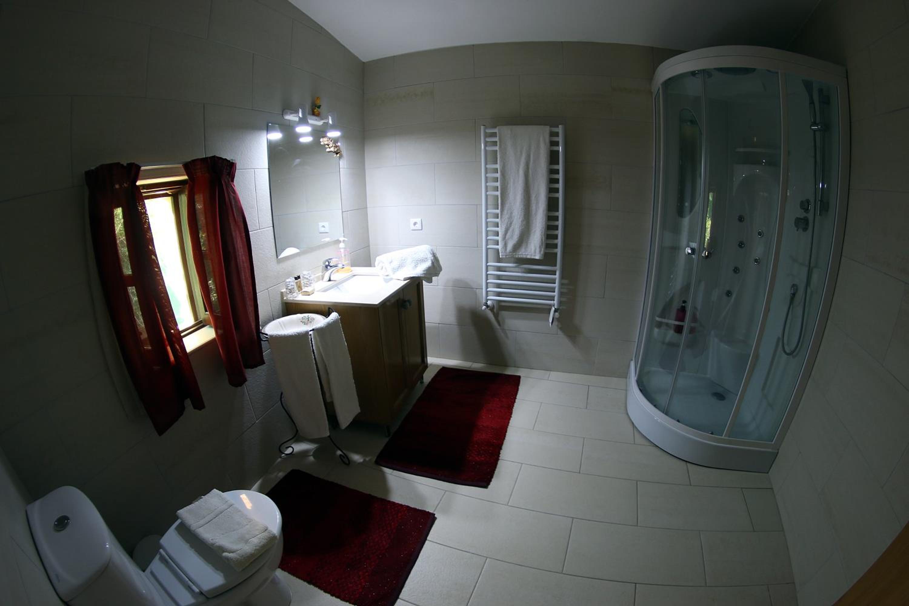 Photo 30