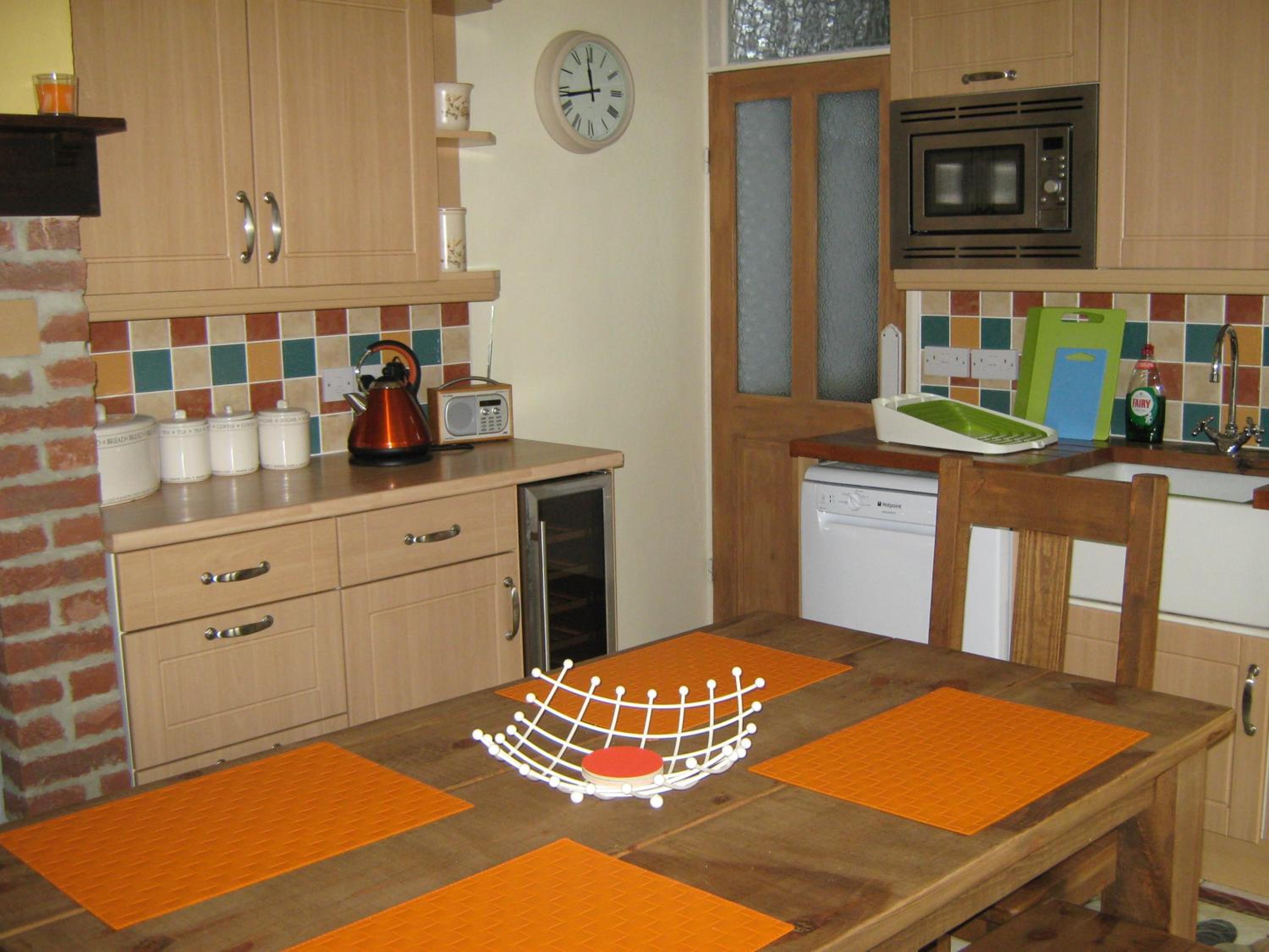 Photo 12