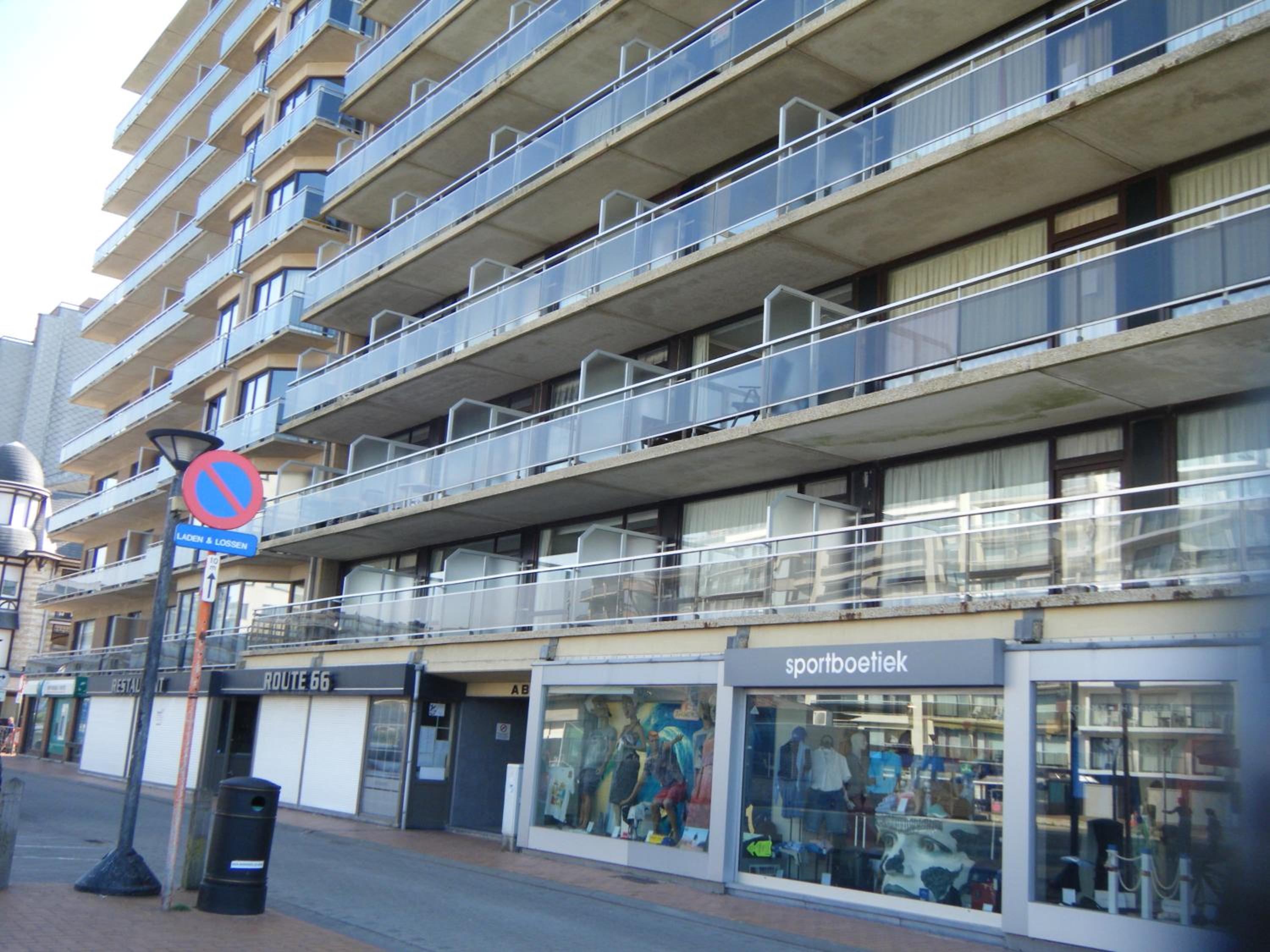 Westend Palace