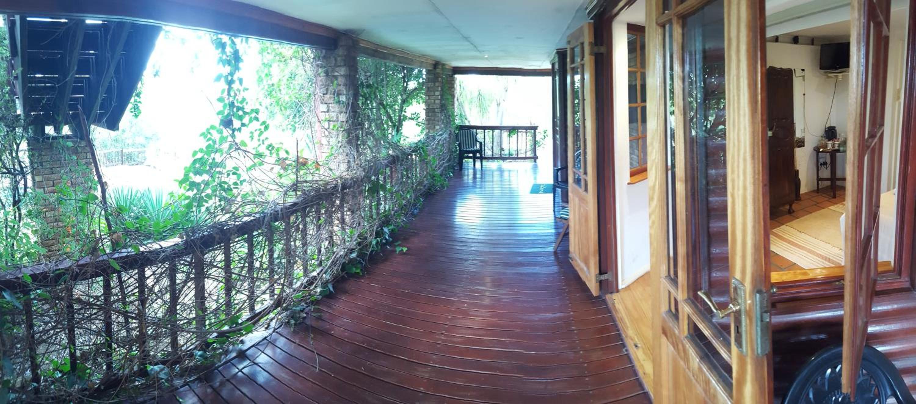 Acra-Retreat Mountain View Lodge