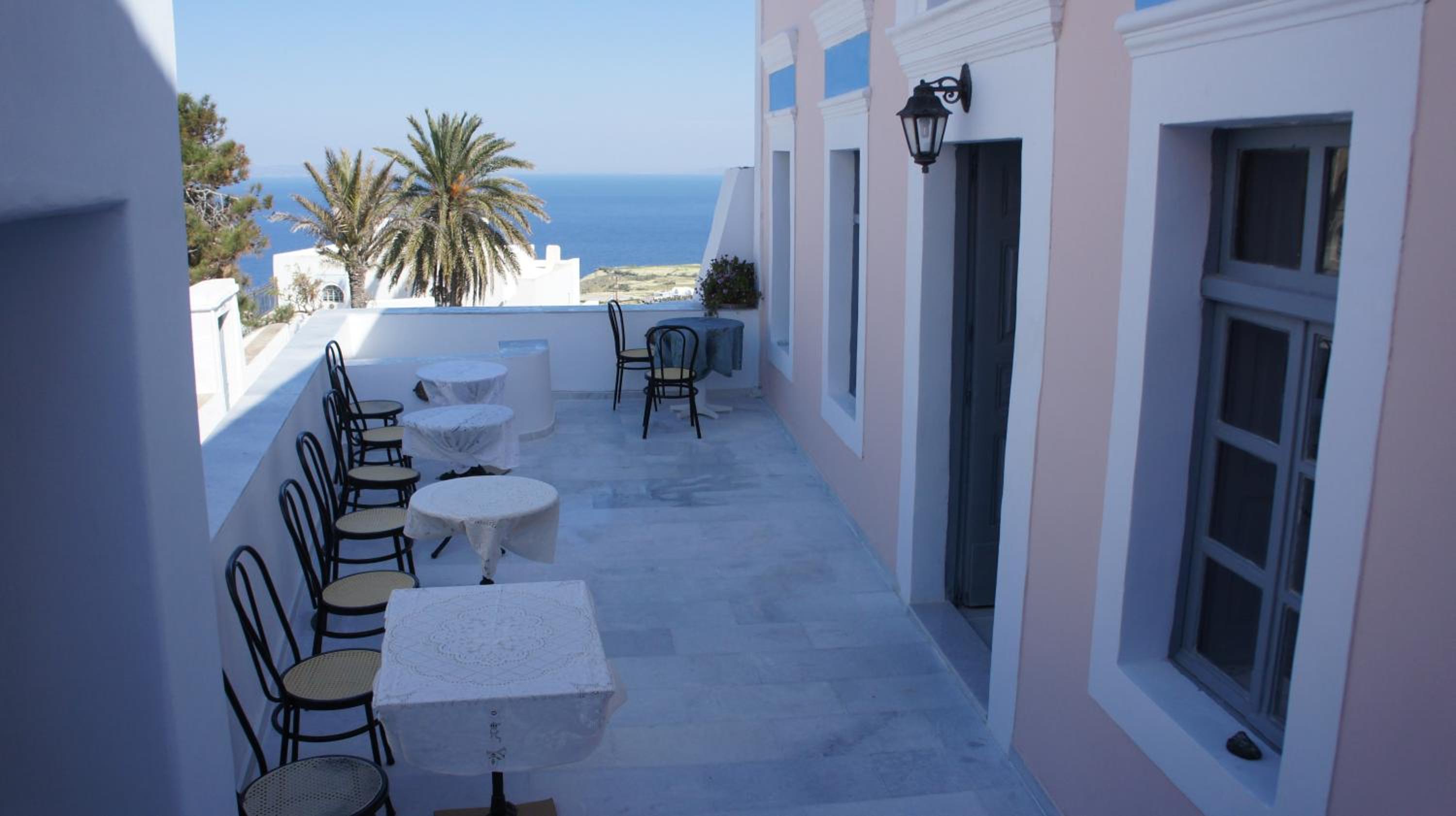 Oia Vacations - Marcos Rooms - Property Image 7