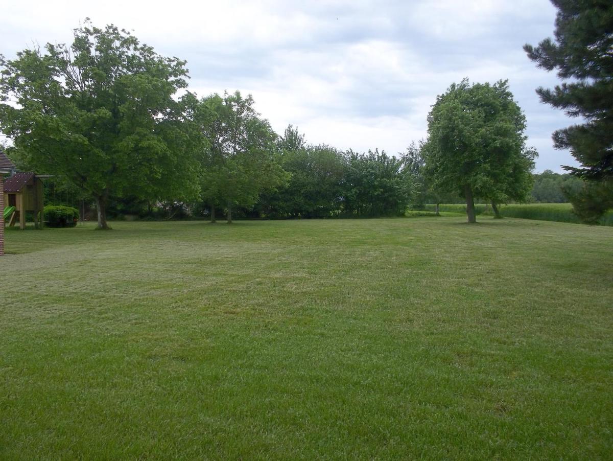 Photo 33