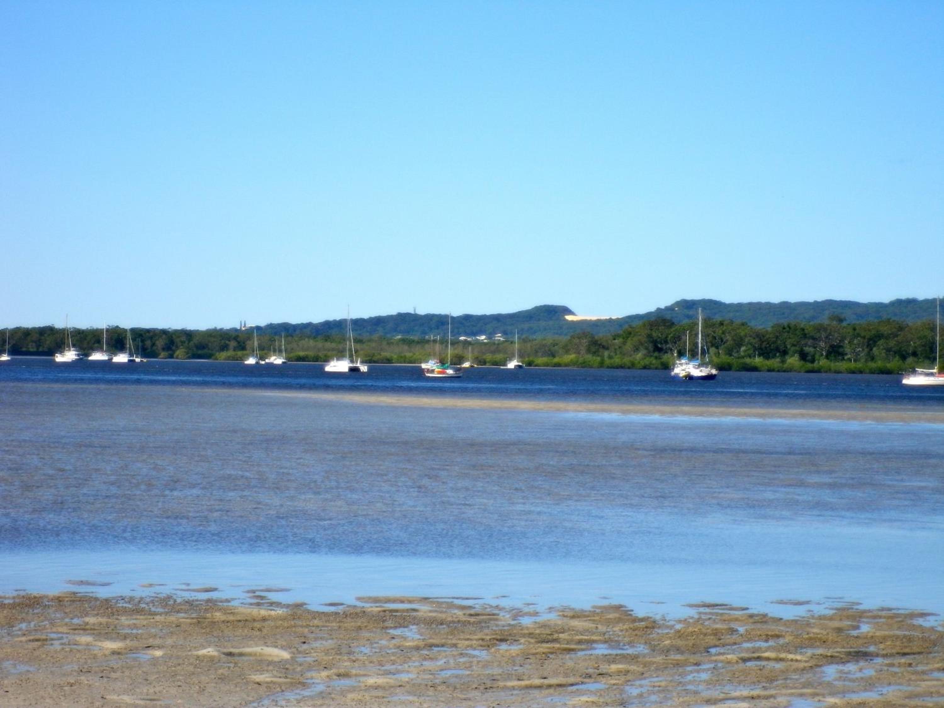 Tin Can Bay's Sleepy Lagoon Motel