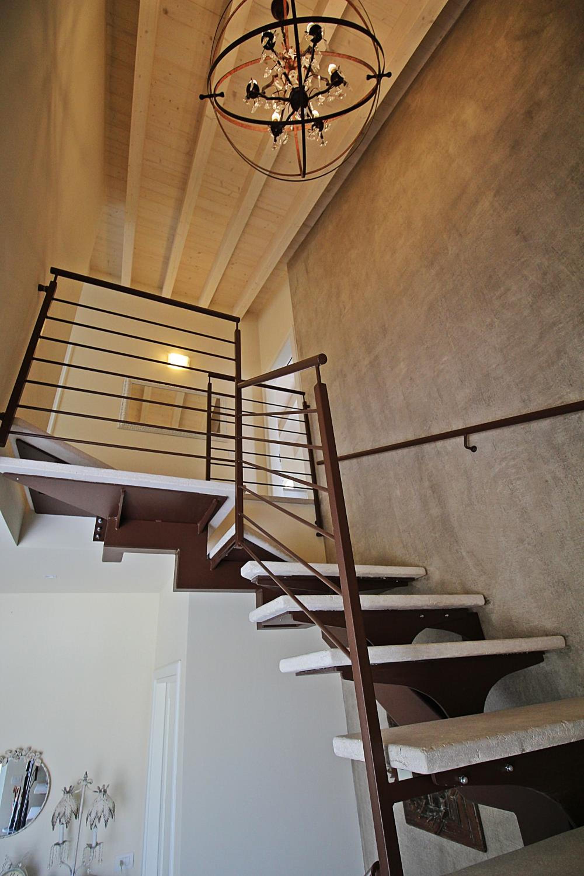 Photo 51