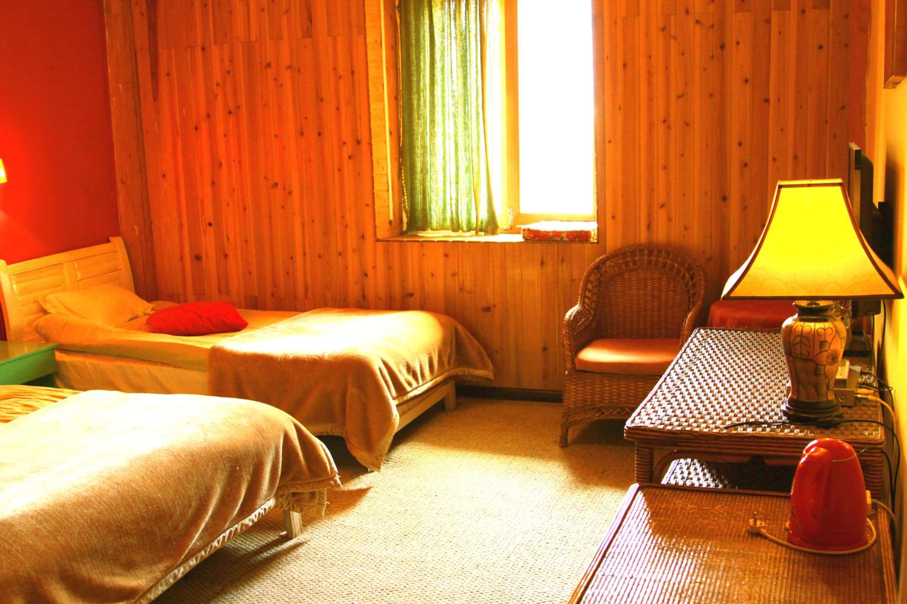 Shangri-La Lao Shay Youth Hostel