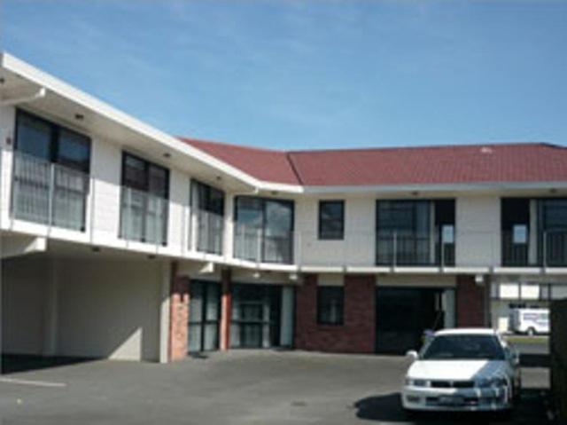 Ulster Lodge Motel