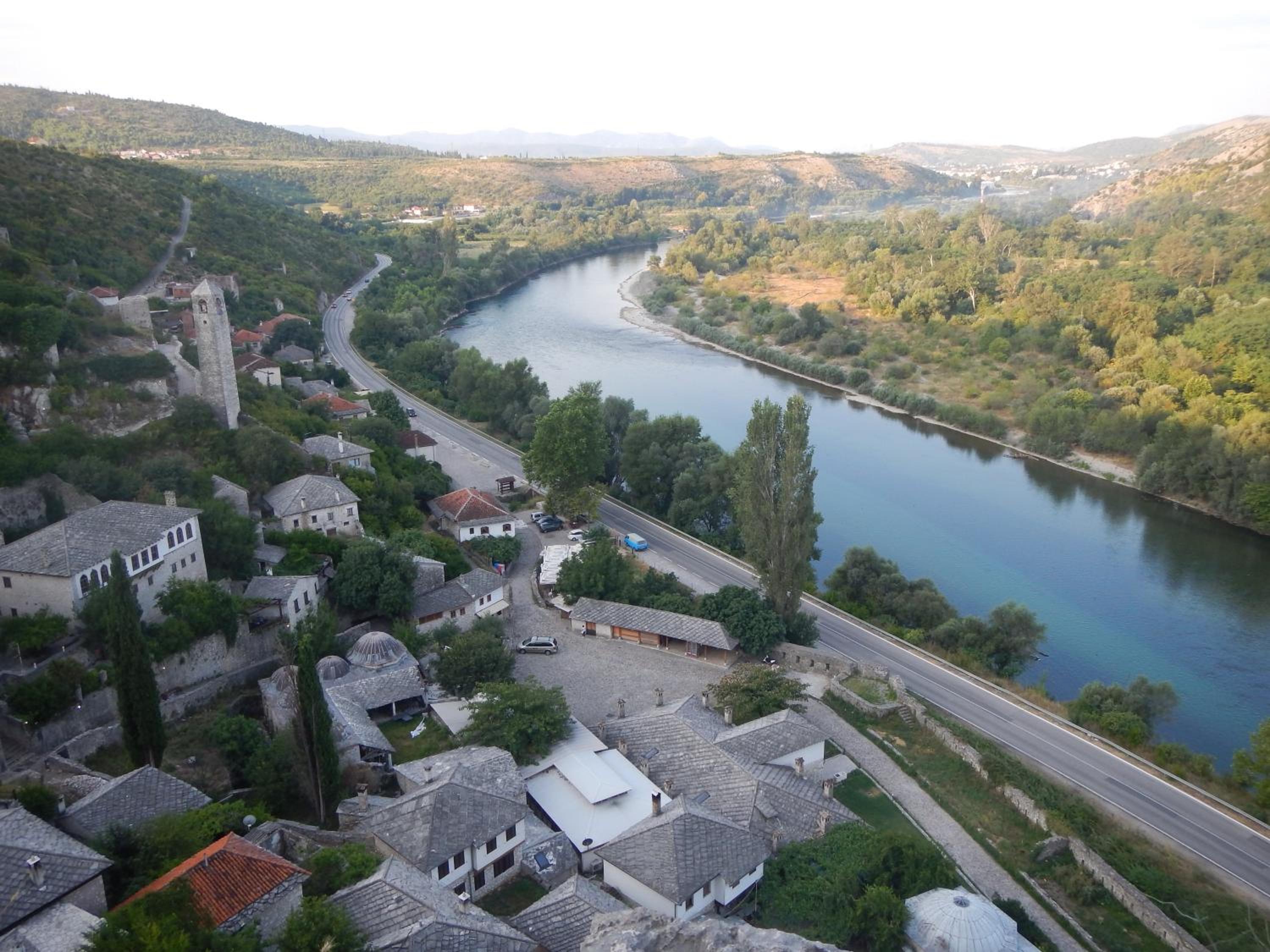 Riverside Guesthouse