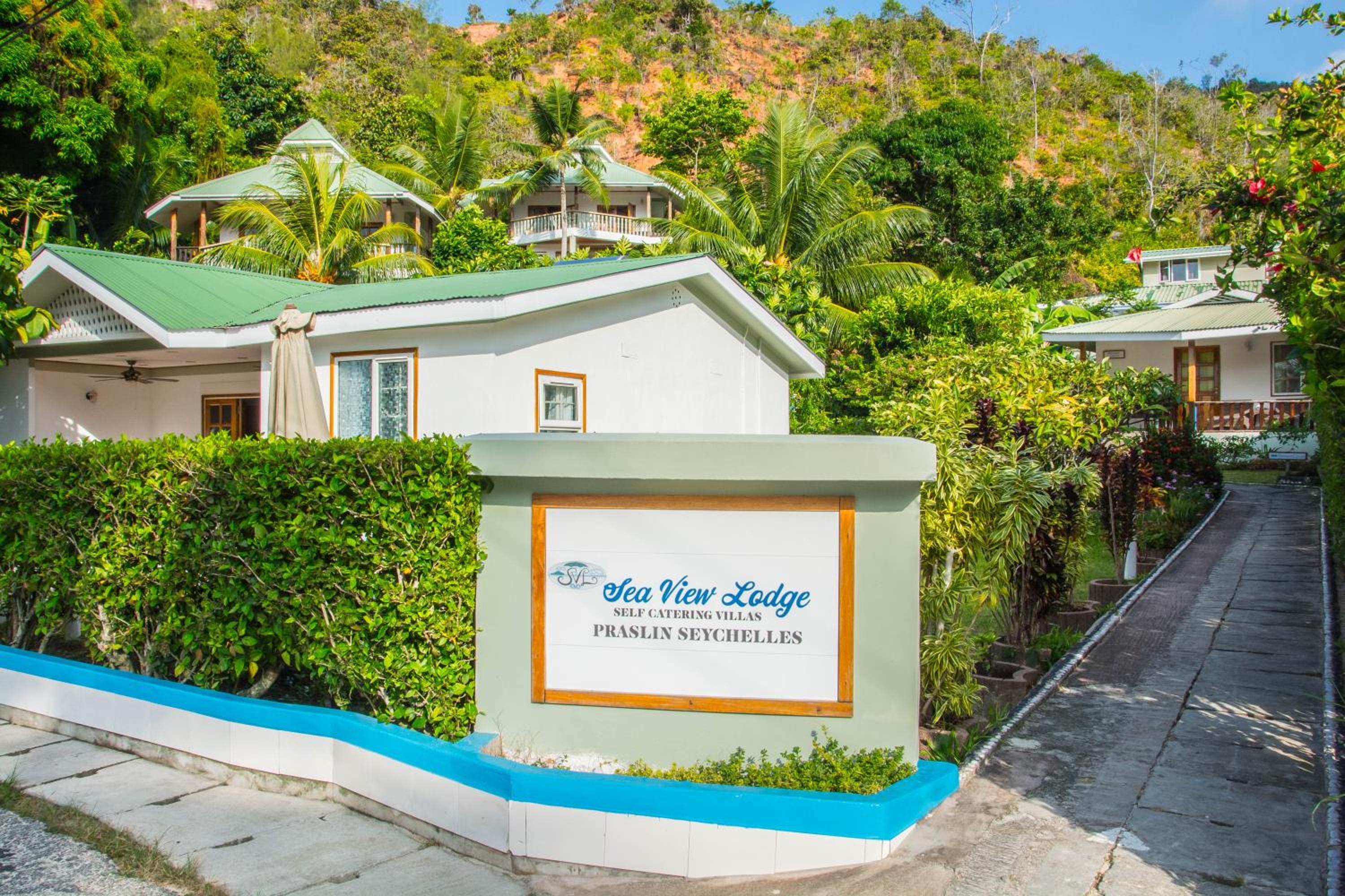 Sea View Lodge