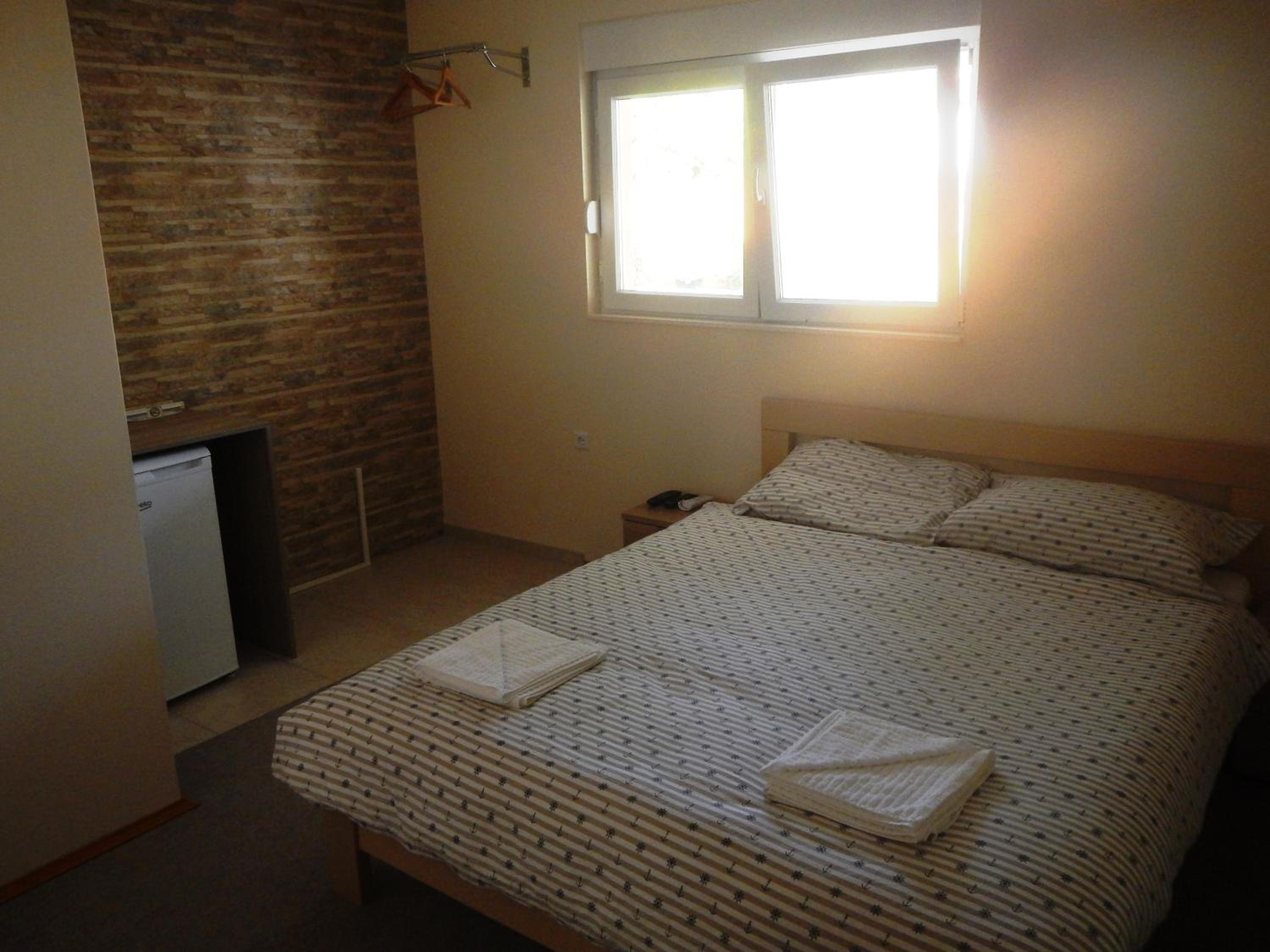 Riverside Guesthouse