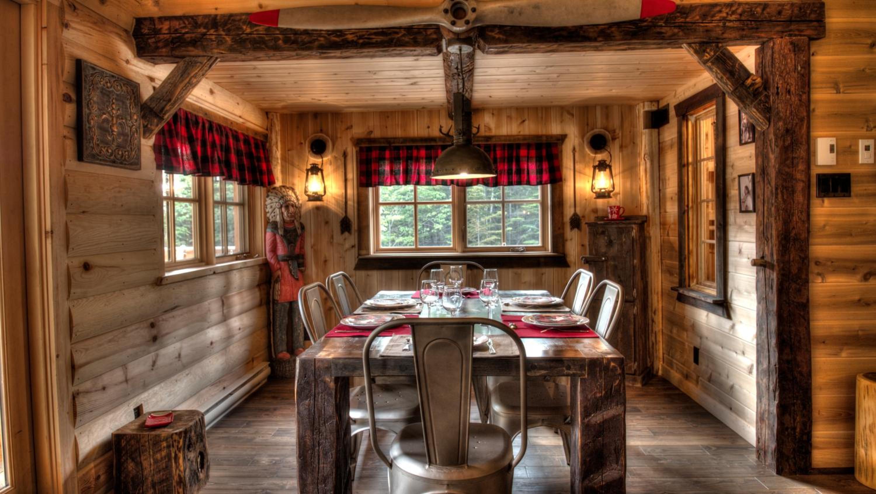 Le Bivouac - Les Chalets Spa Canada view 5