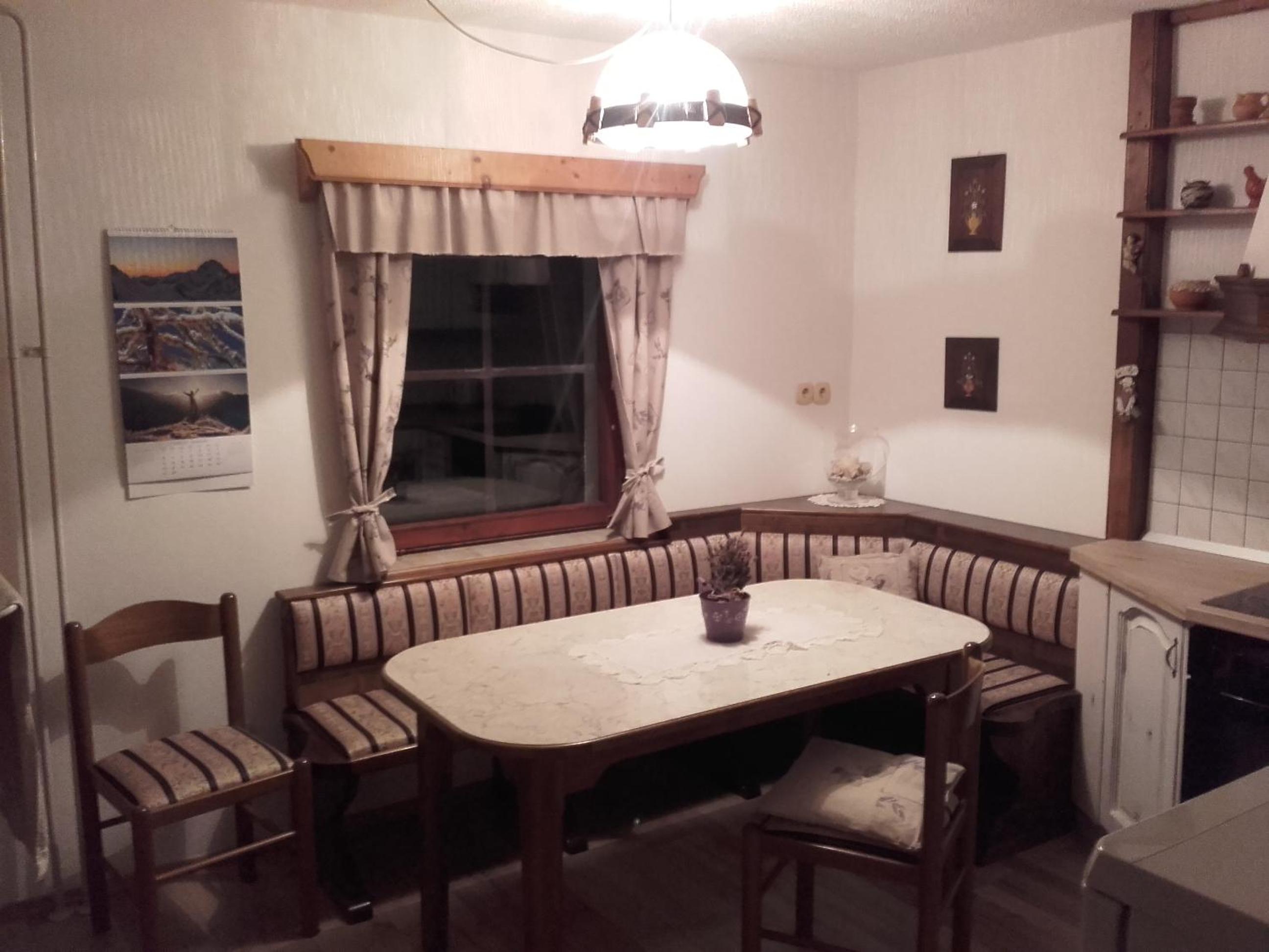 Photo 33