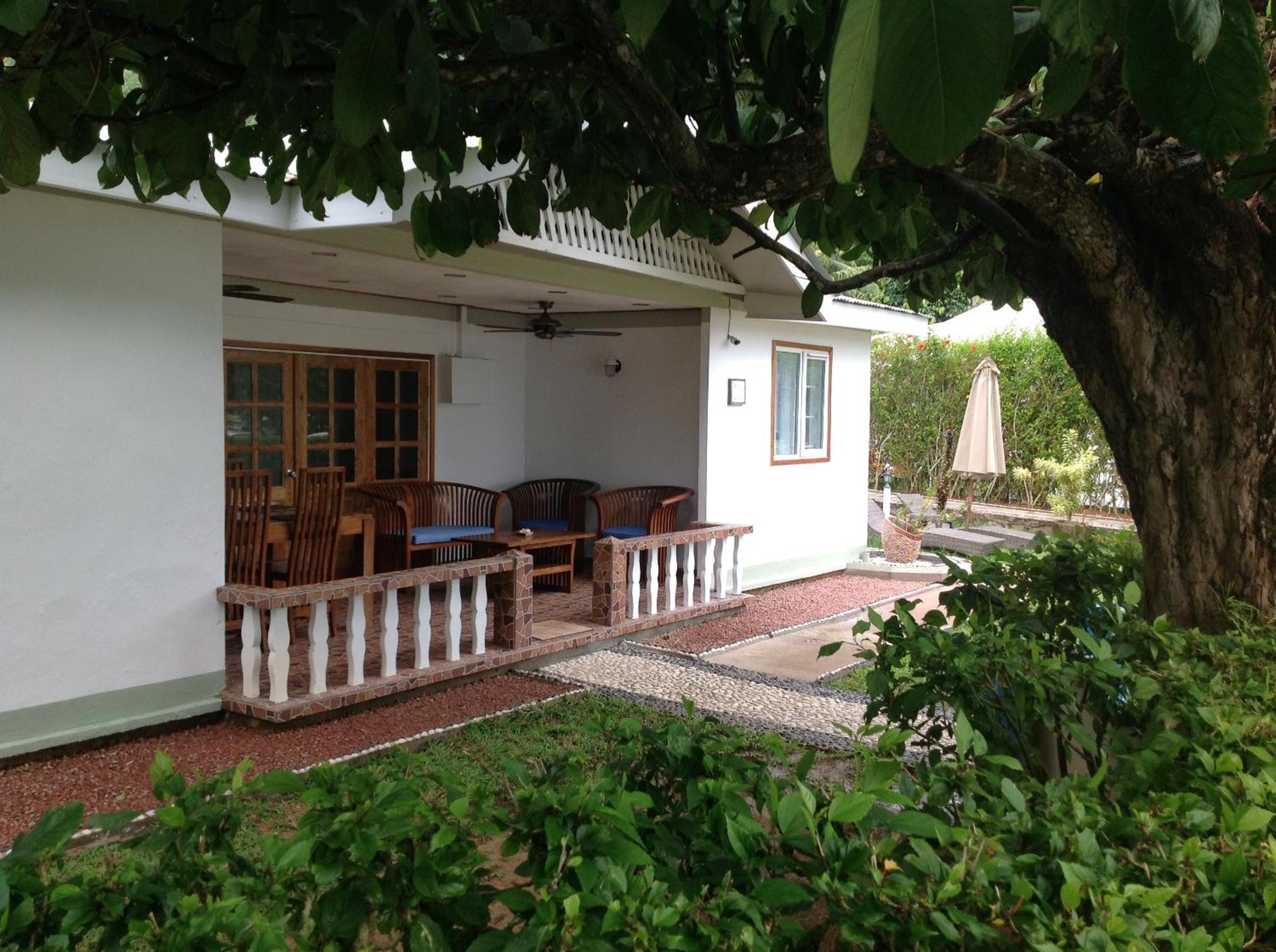 Sea View Lodge