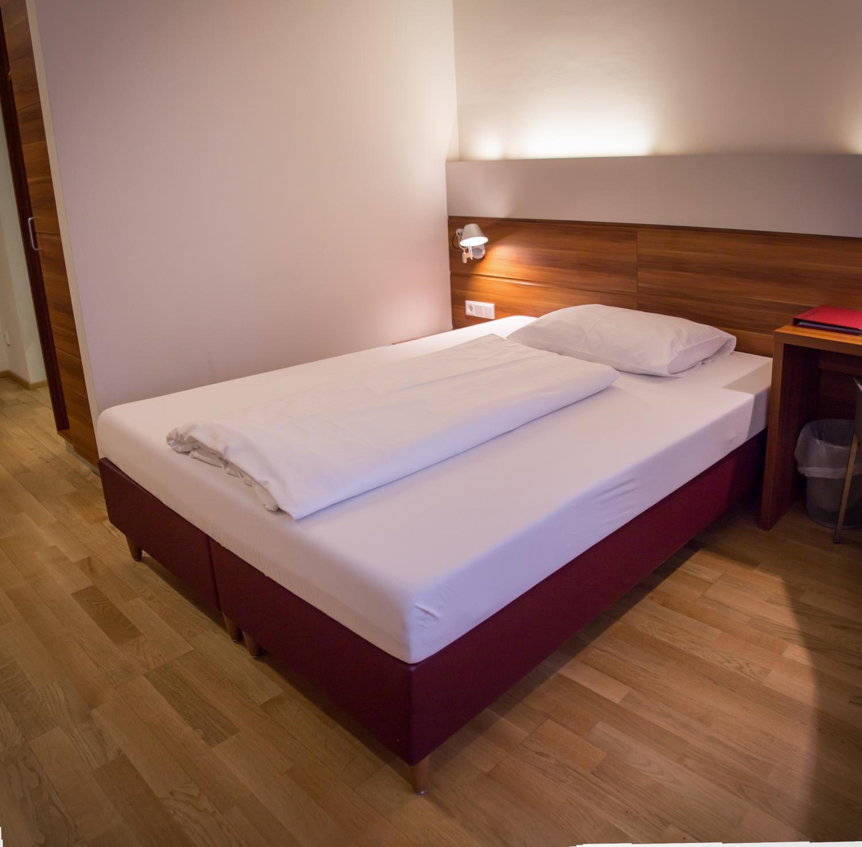 Linz Vacations - Hotel Schwarzer Bar - Property Image 13