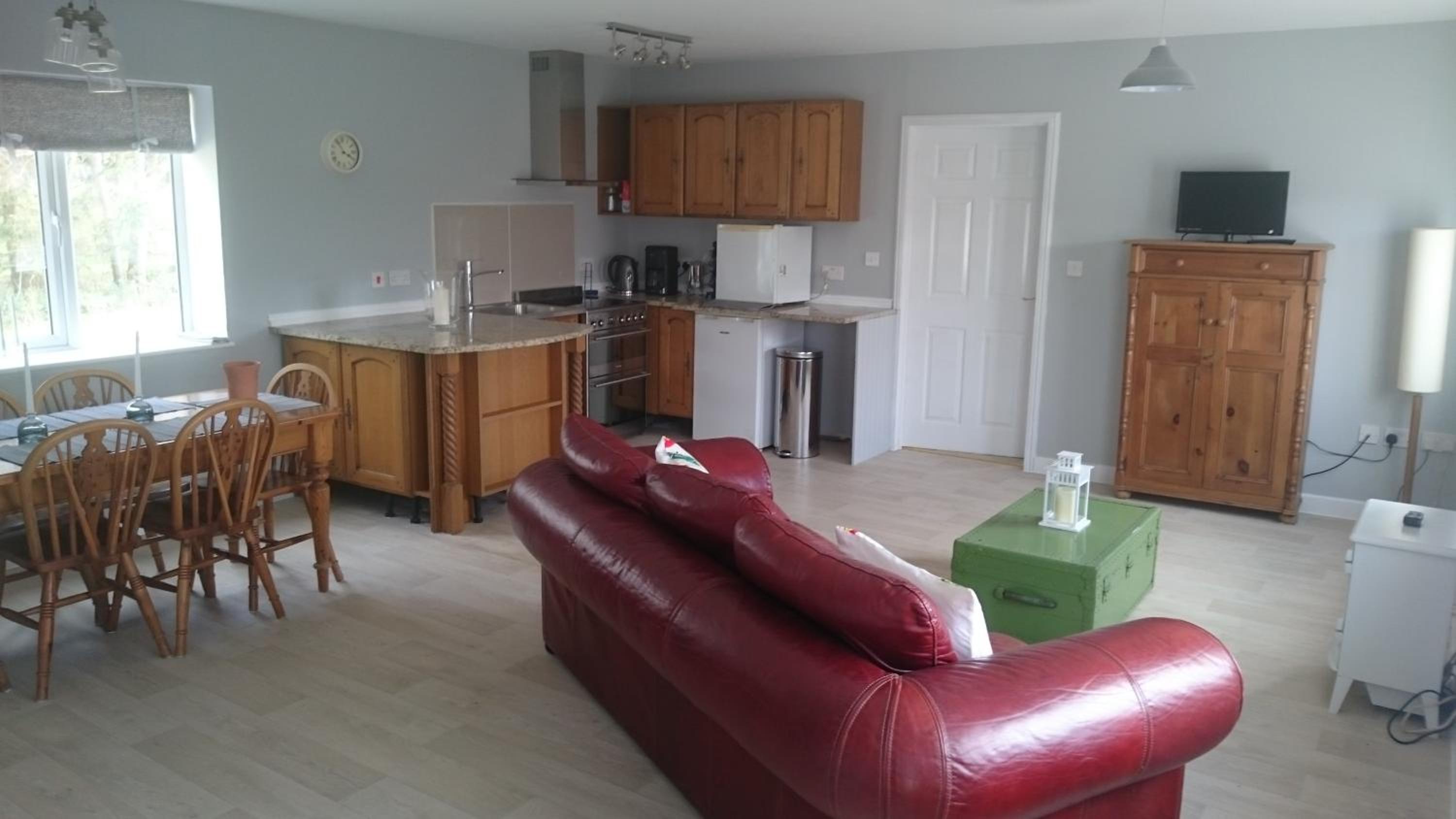 Pidley Bottom Cottages - Luxury SC rooms - Fully furnished and equipped - KITCHEN - towels and linen included
