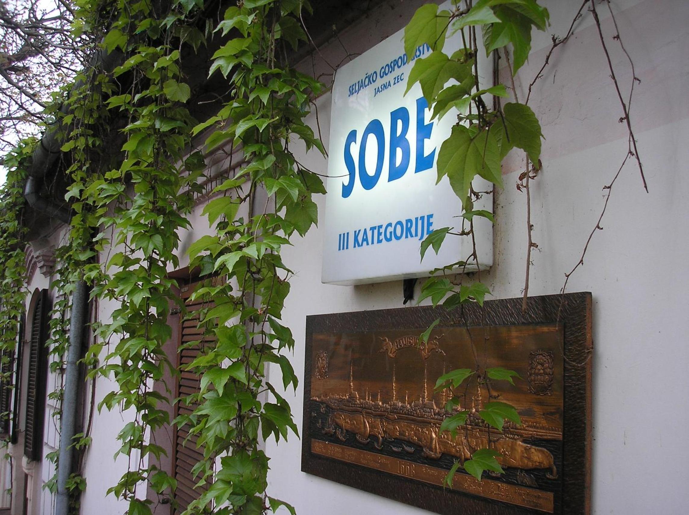 Guesthouse Zeko