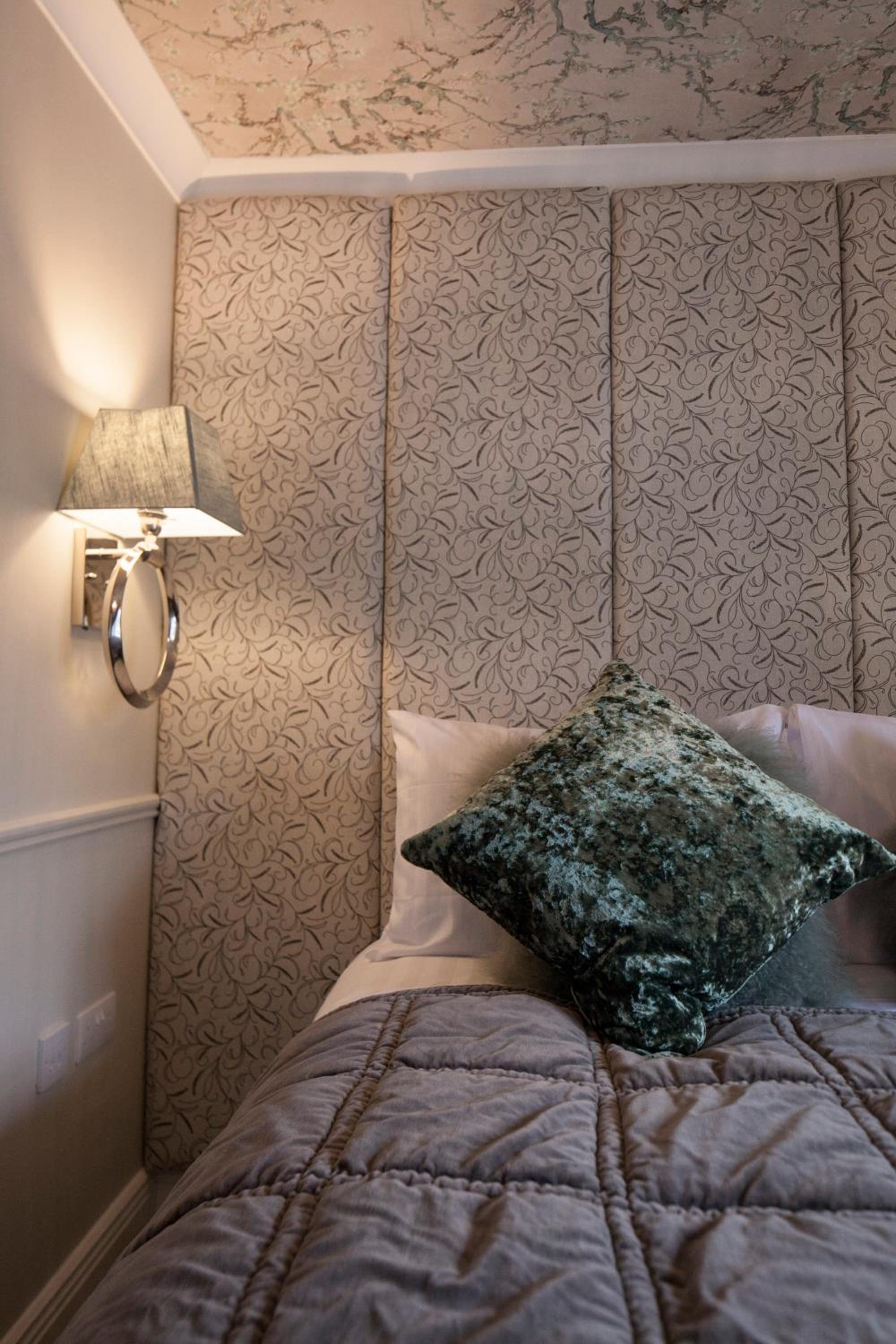 The Rooms at Bardons