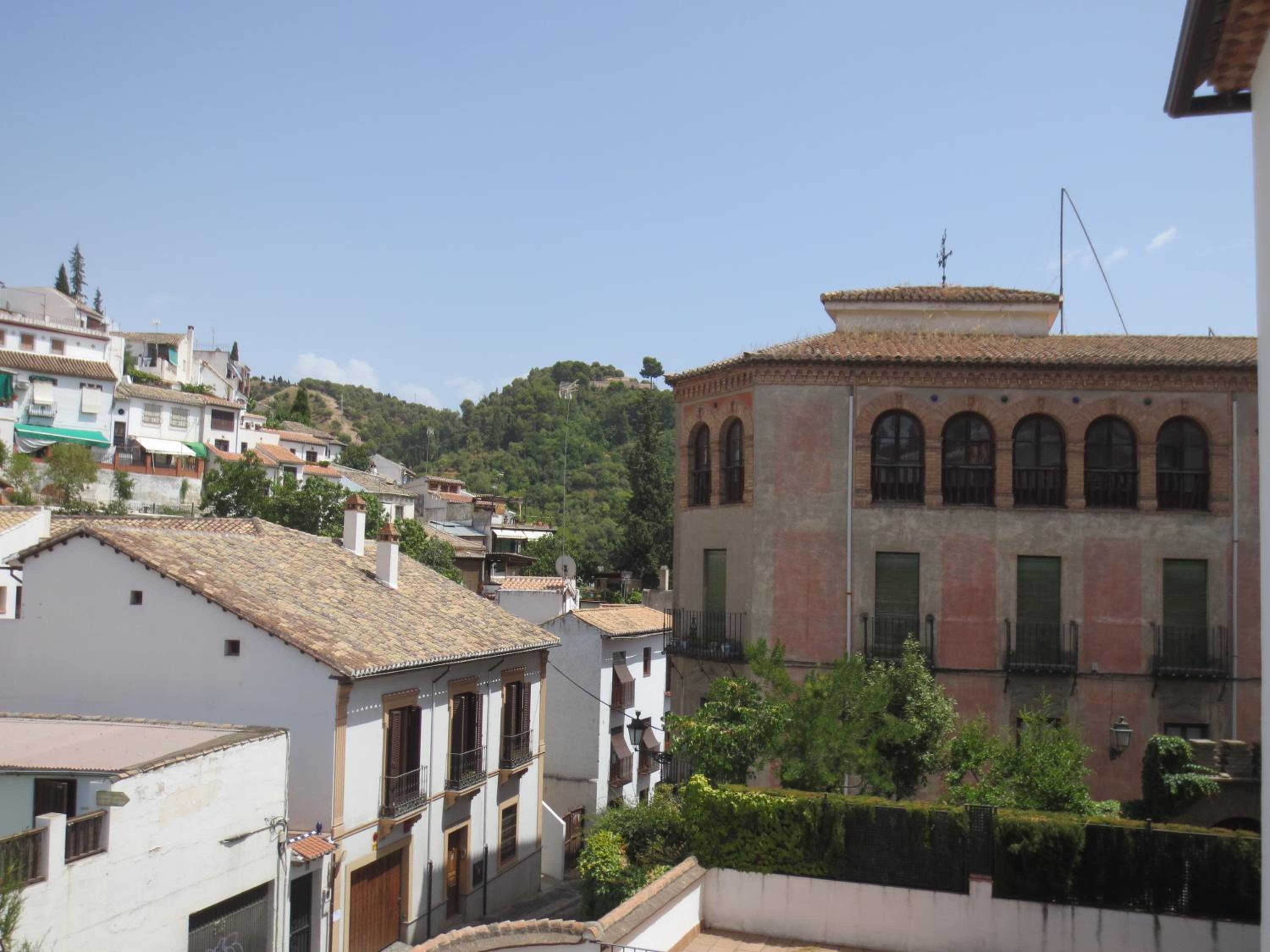 Puro Albaycin - Free parking view 5