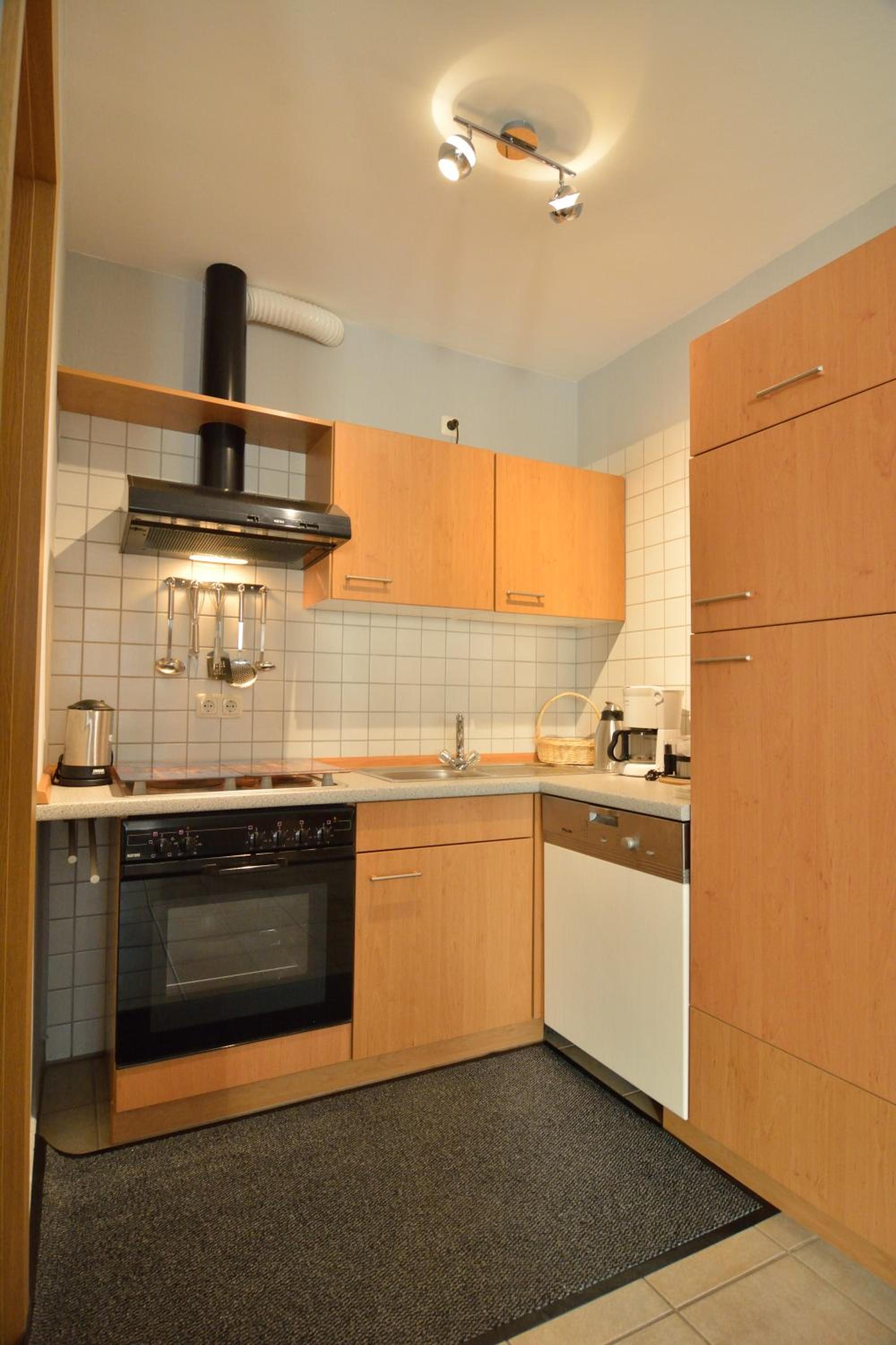 Ferienwohnung Weingarten en Klotten — kitchen