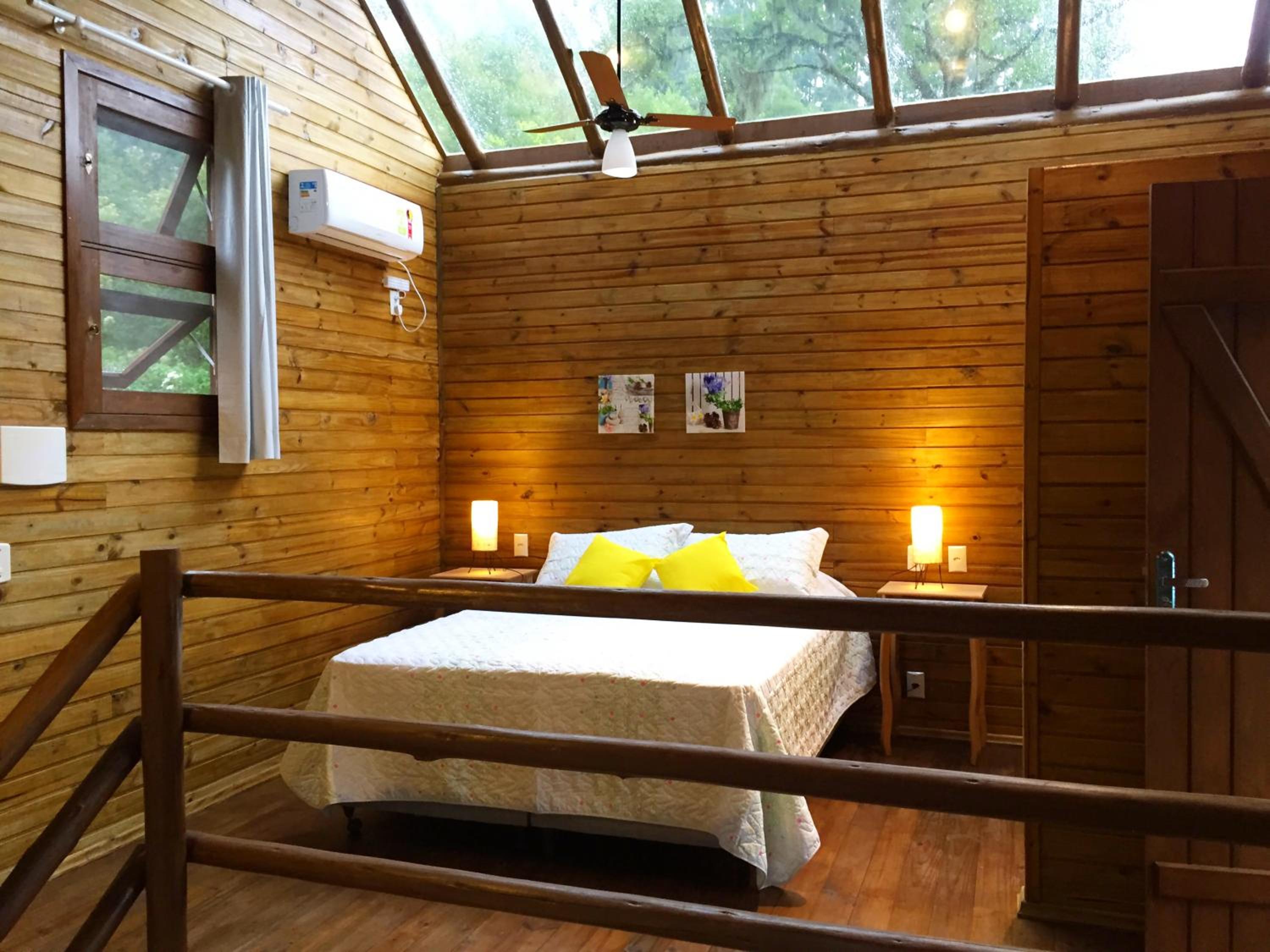 Cachoeira dos Borges Cabanas e Parque