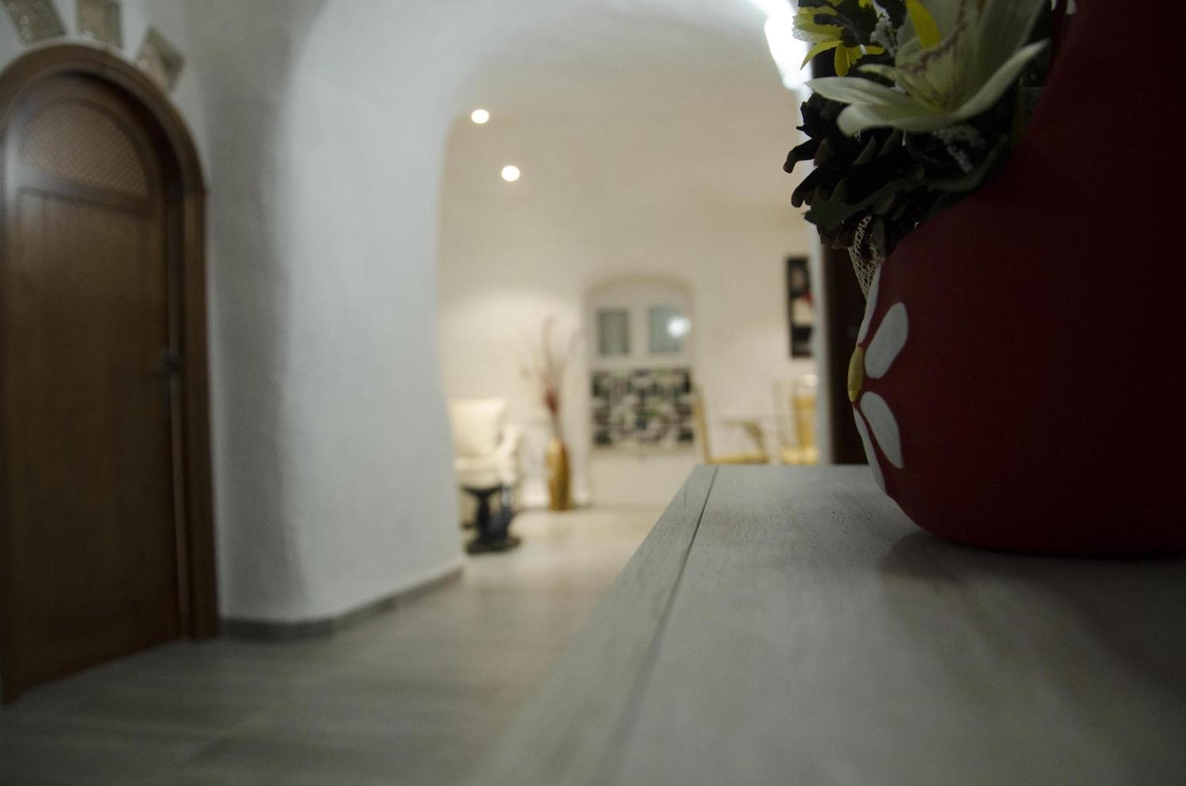 Casas Cueva con piscina y barbacoa
