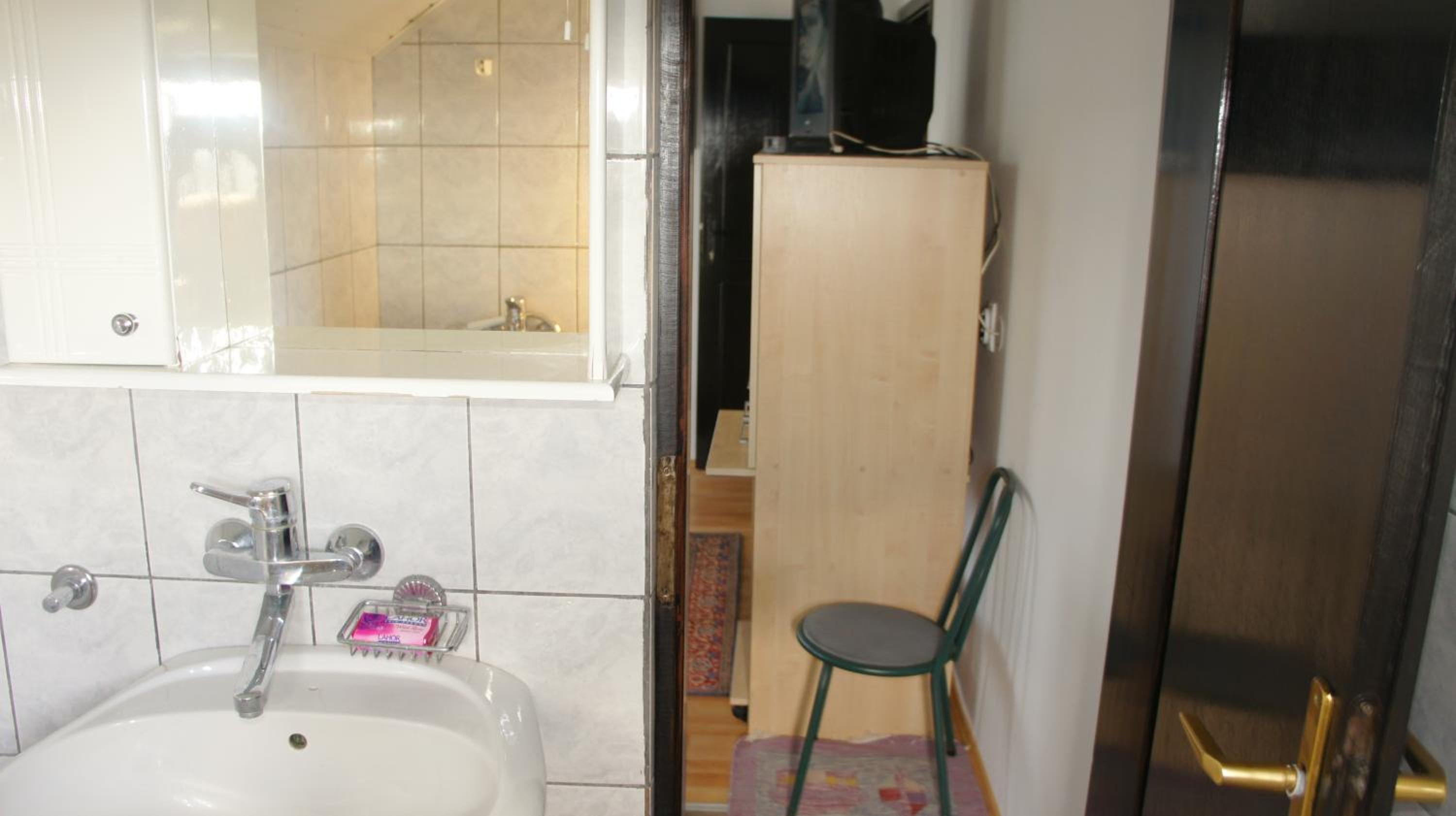 Photo 29