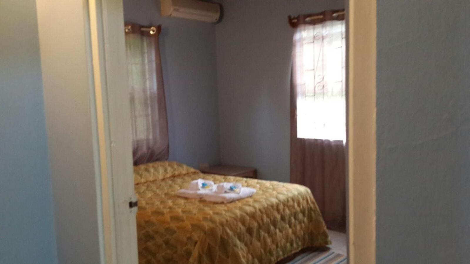 Buttercup Cottage Apartments