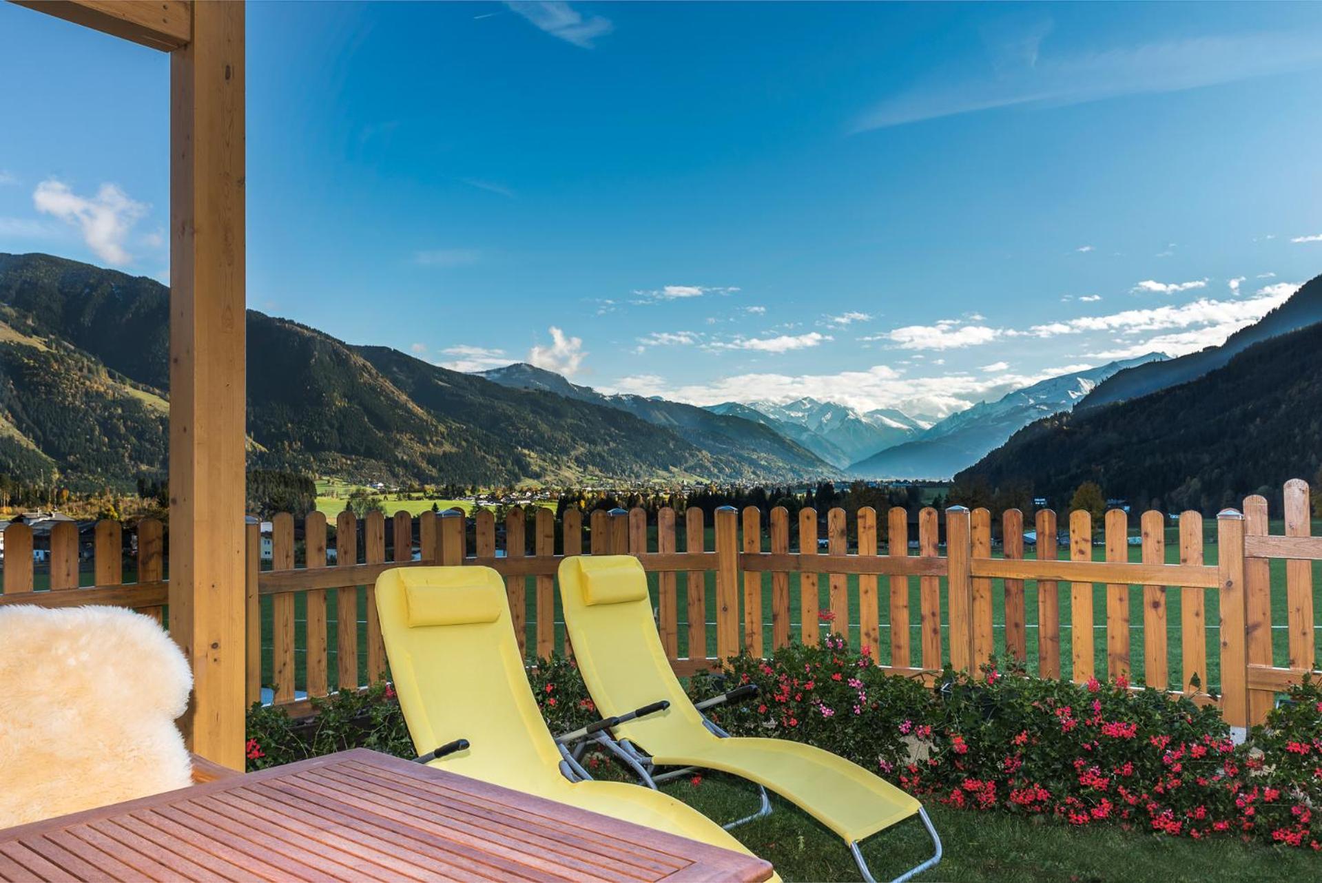 Penthousewohnung mit Garten Sauna Pool