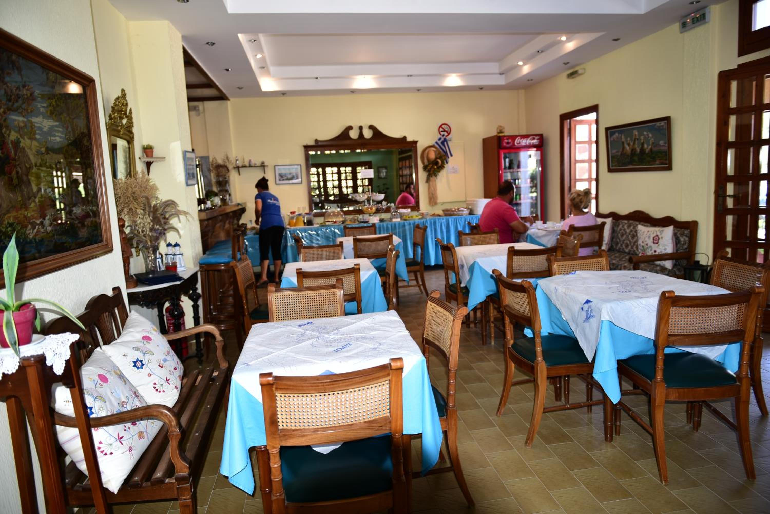 restaurant
