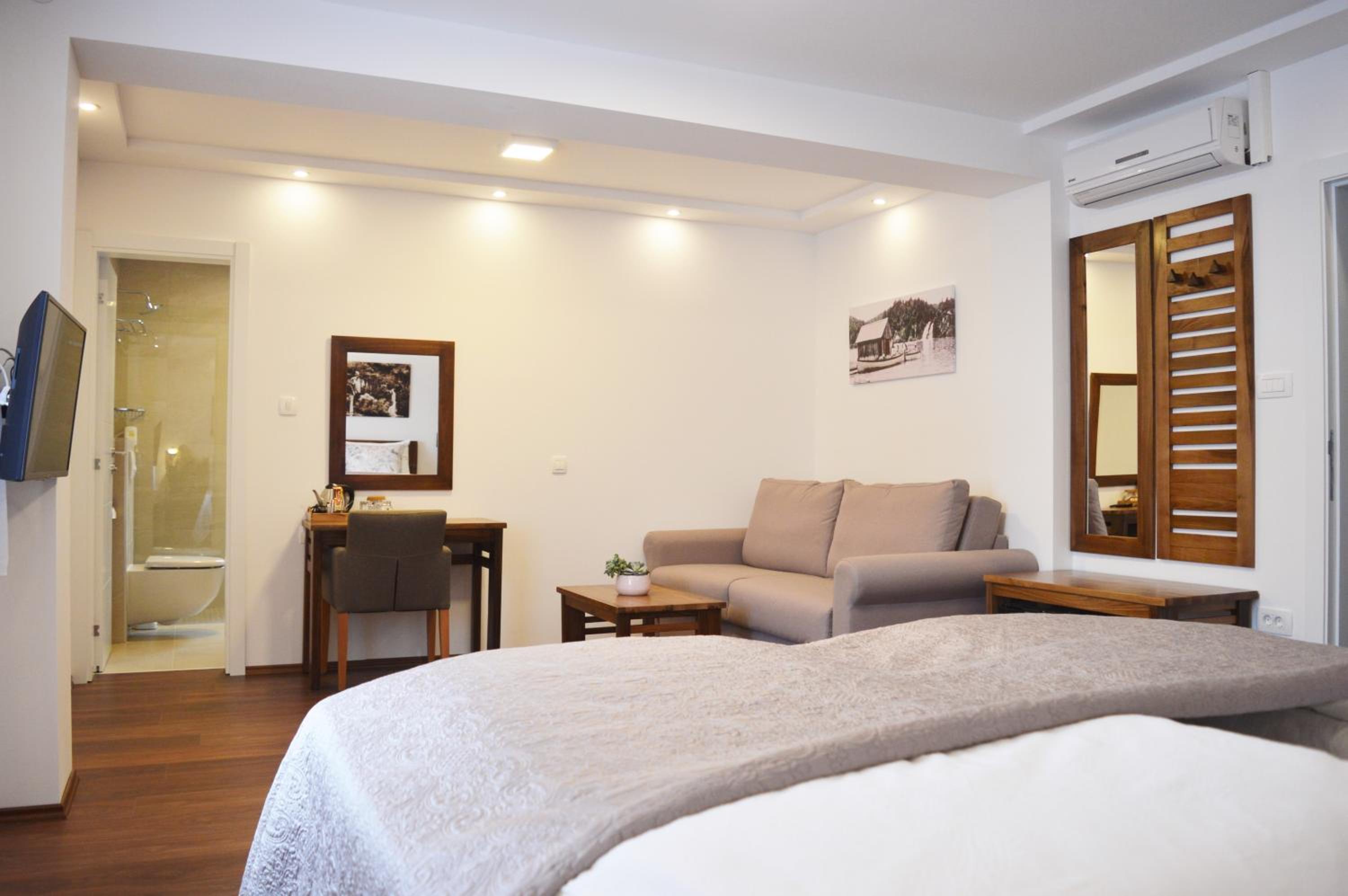 Plitvice Miric Inn
