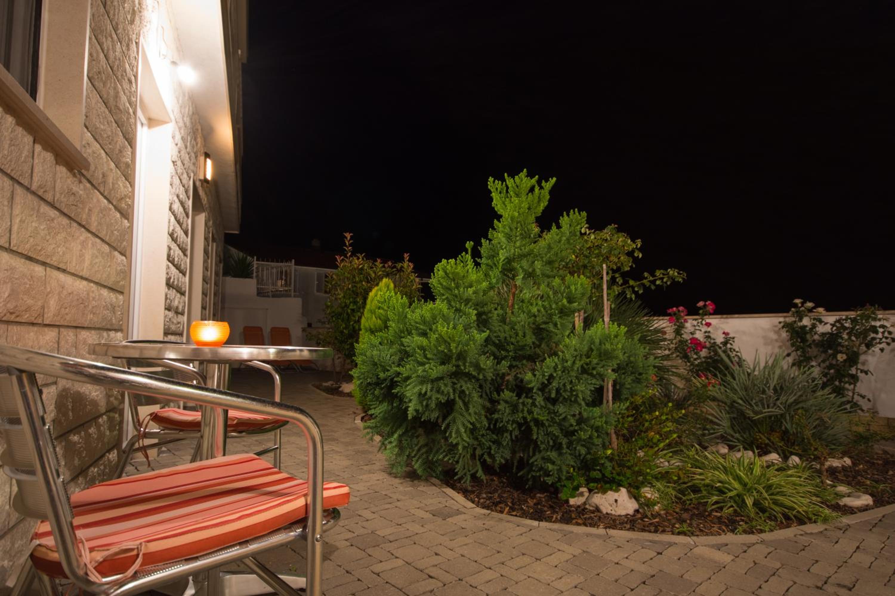 Photo 25