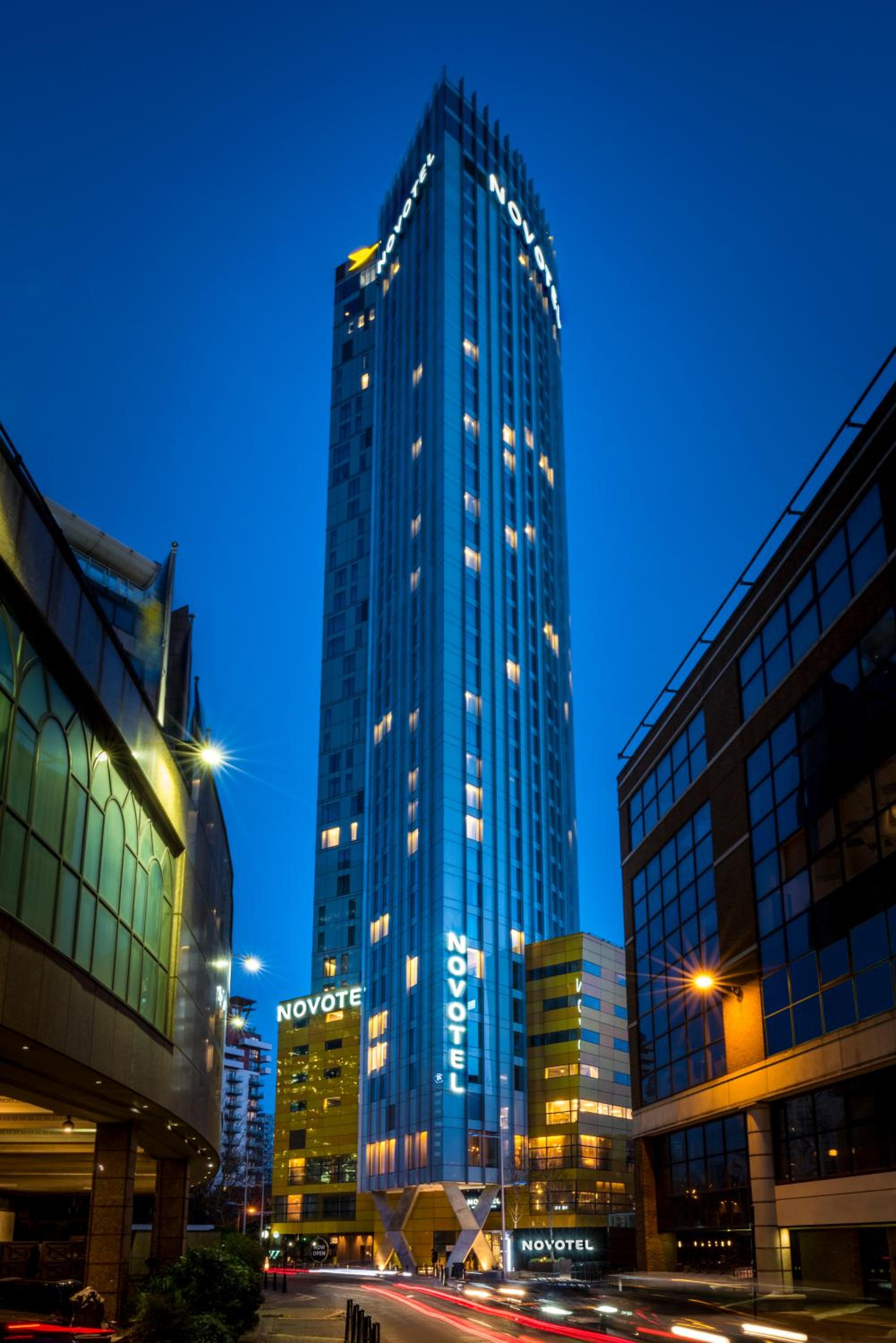 Novotel London Canary Wharf-1