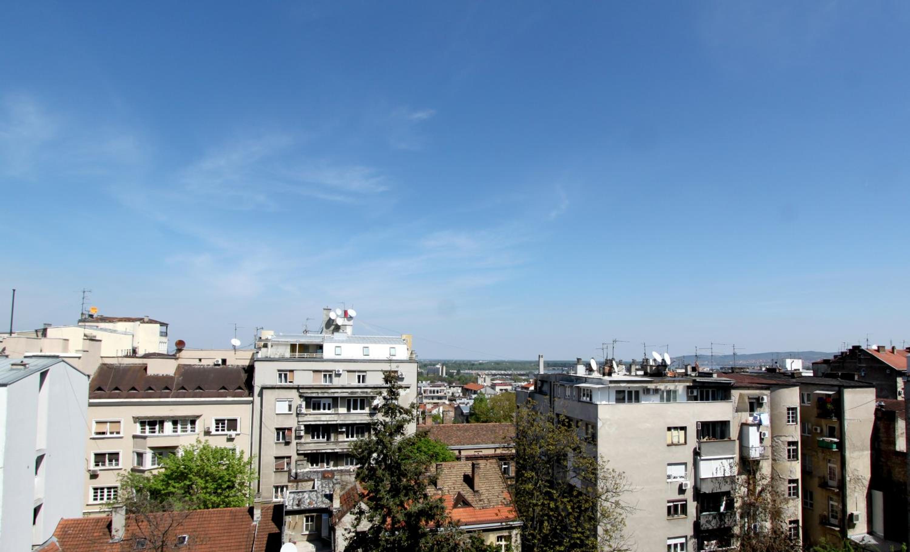 Dream Apt with parking view 2