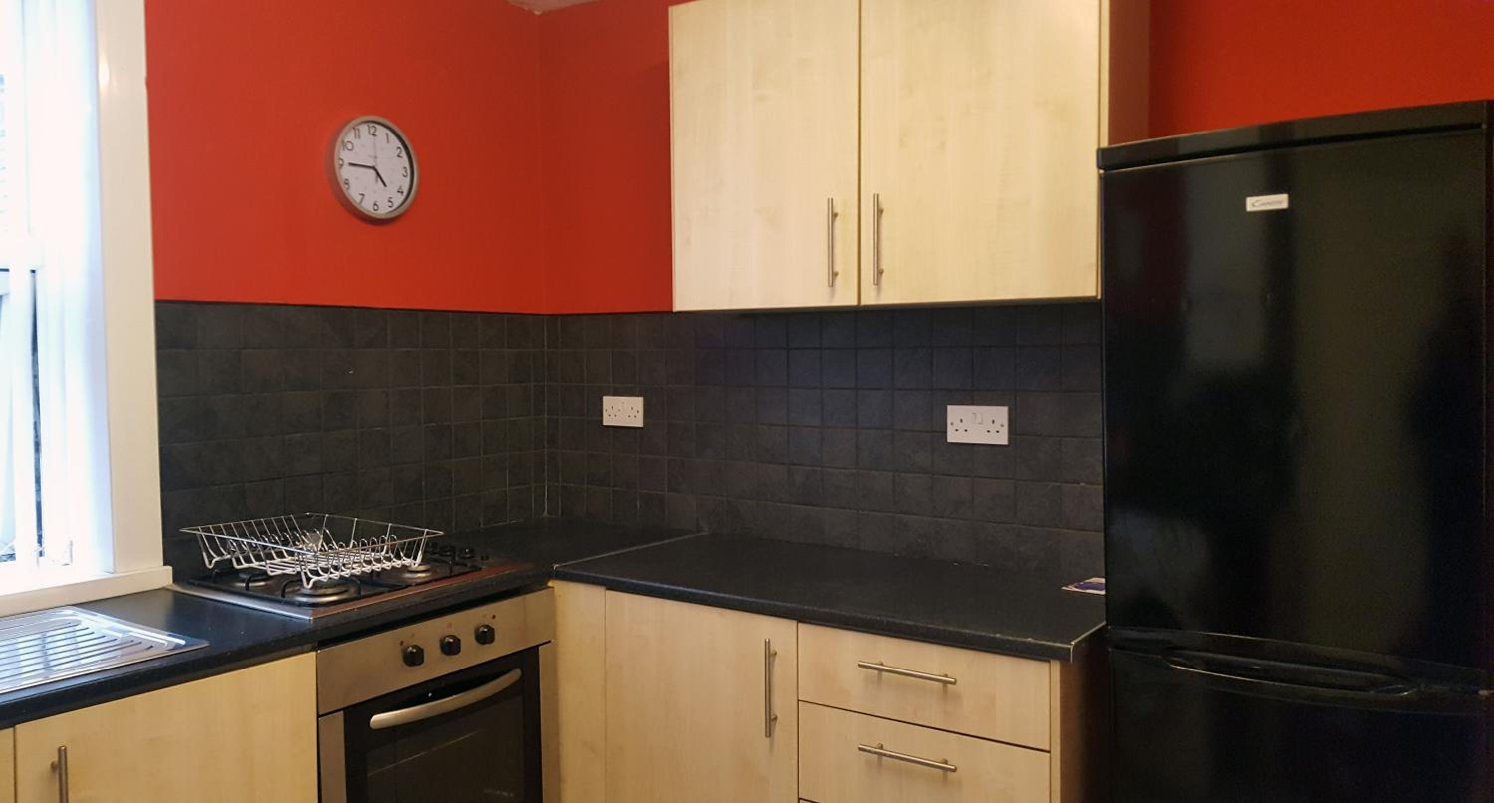 Blackpoolholidaylets Charles Street view 3
