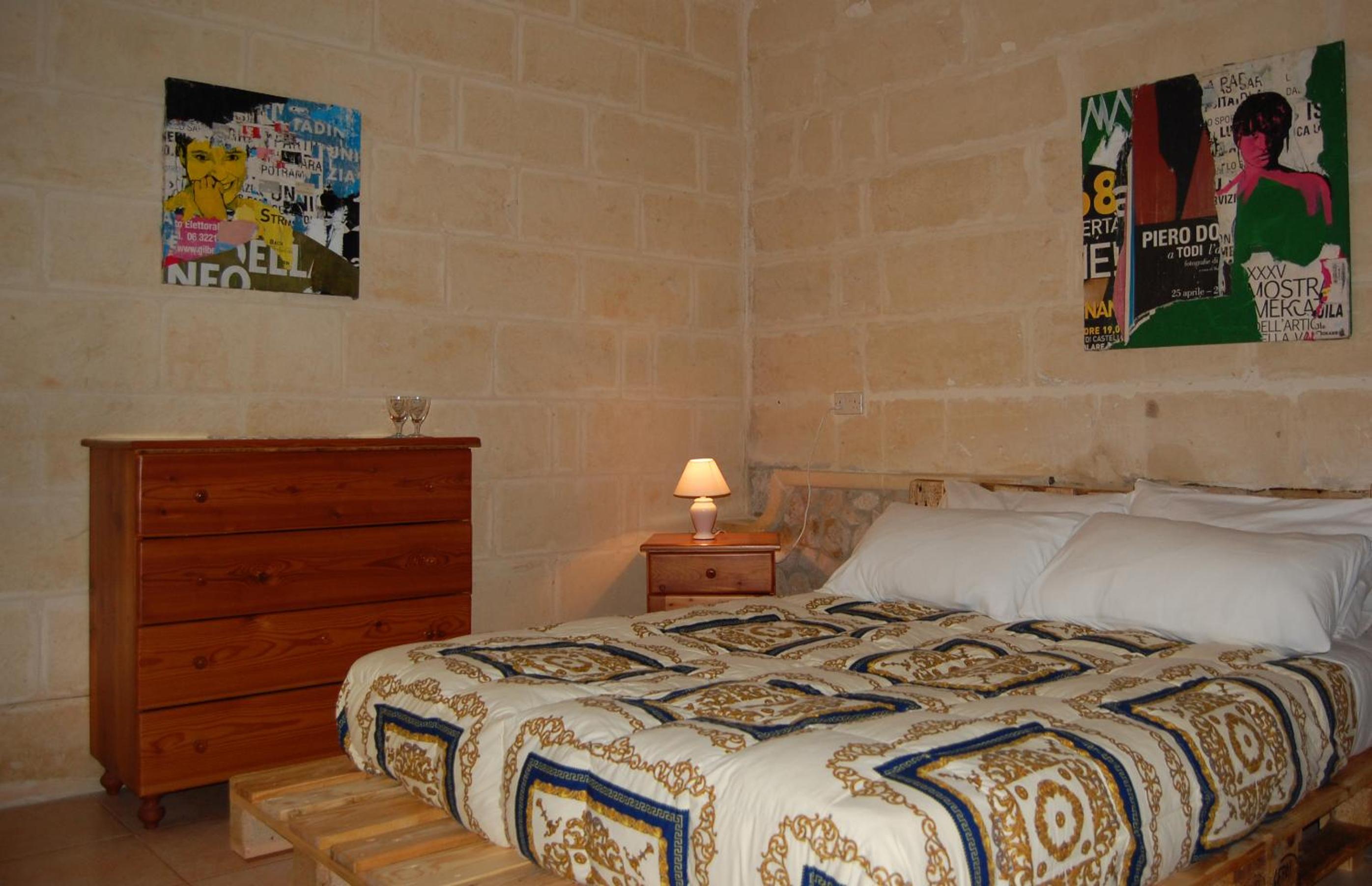 Photo 28