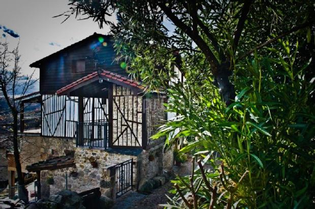 Casa del Herrero view 2